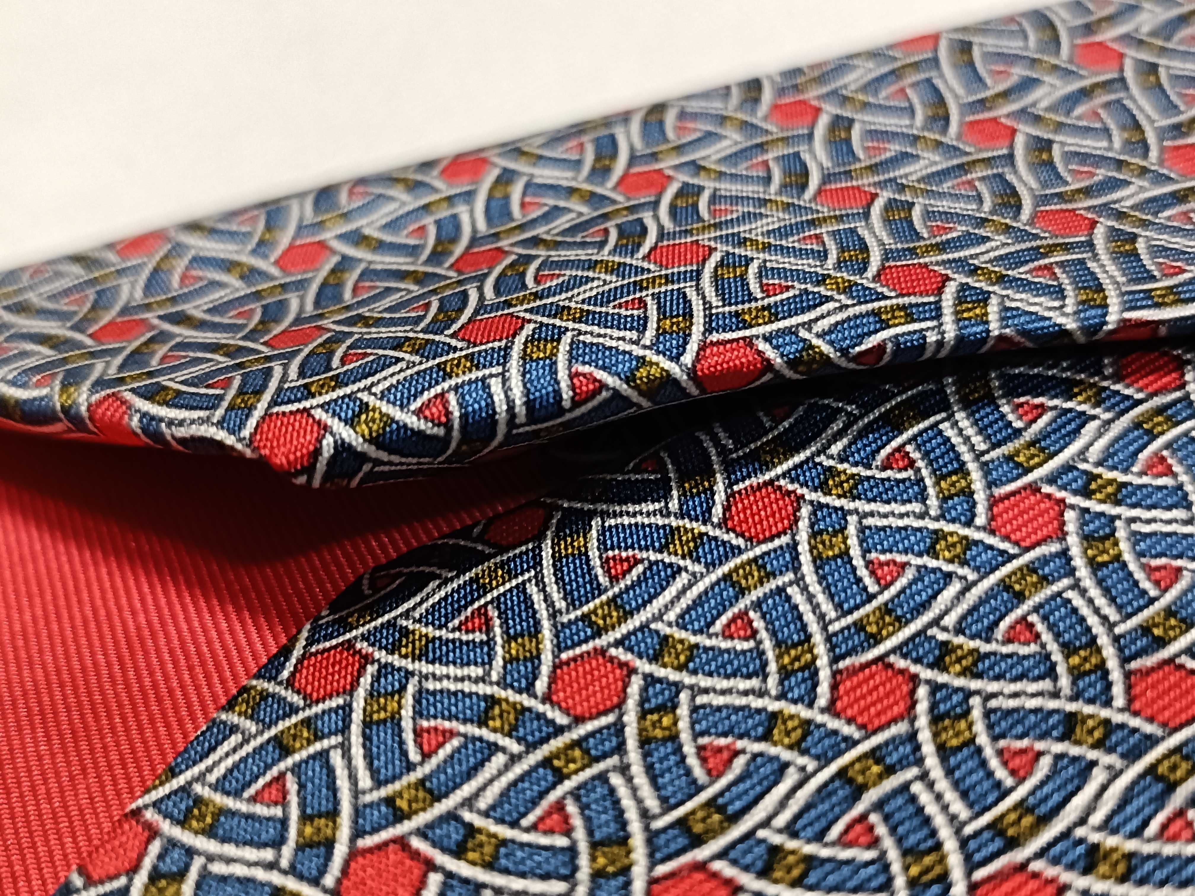 Geometric Pattern Tie and Other Accessories — view 11