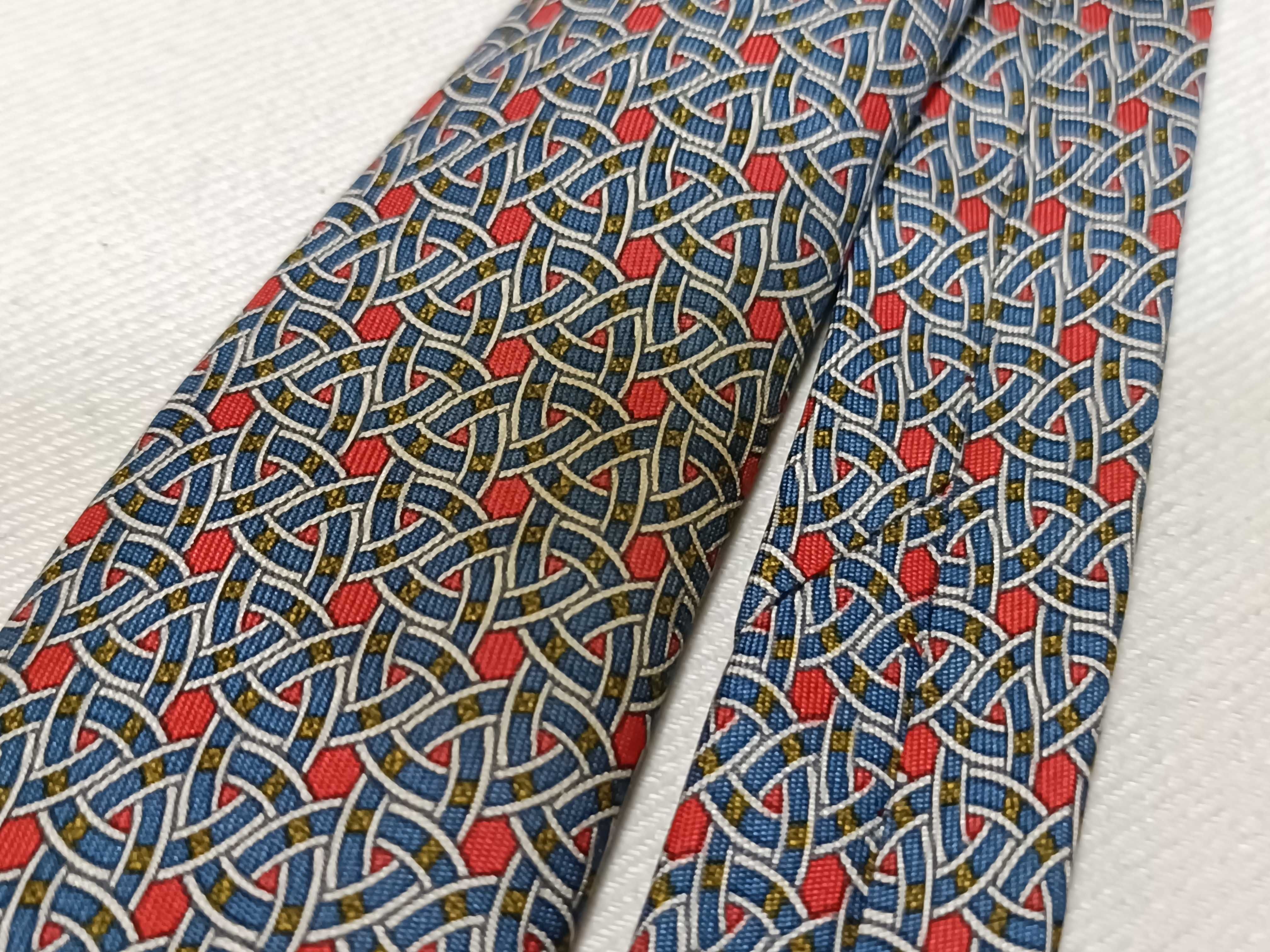 Geometric Pattern Tie and Other Accessories — view 8