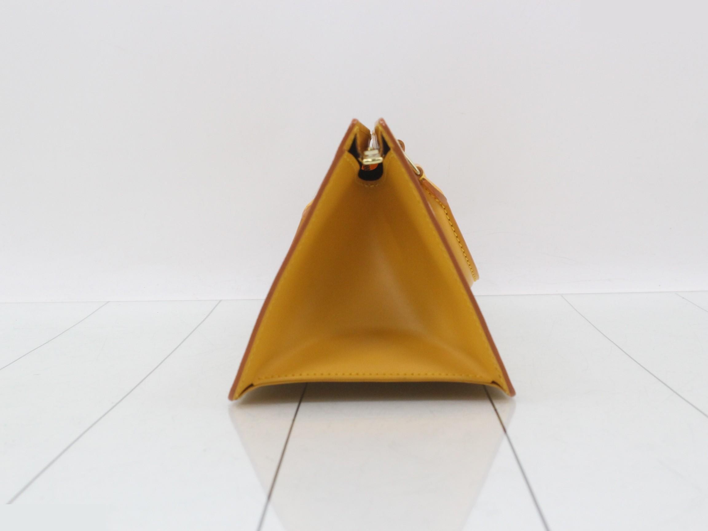 Epi Leather Sac Triangle Tassili Yellow Handbag — view 4