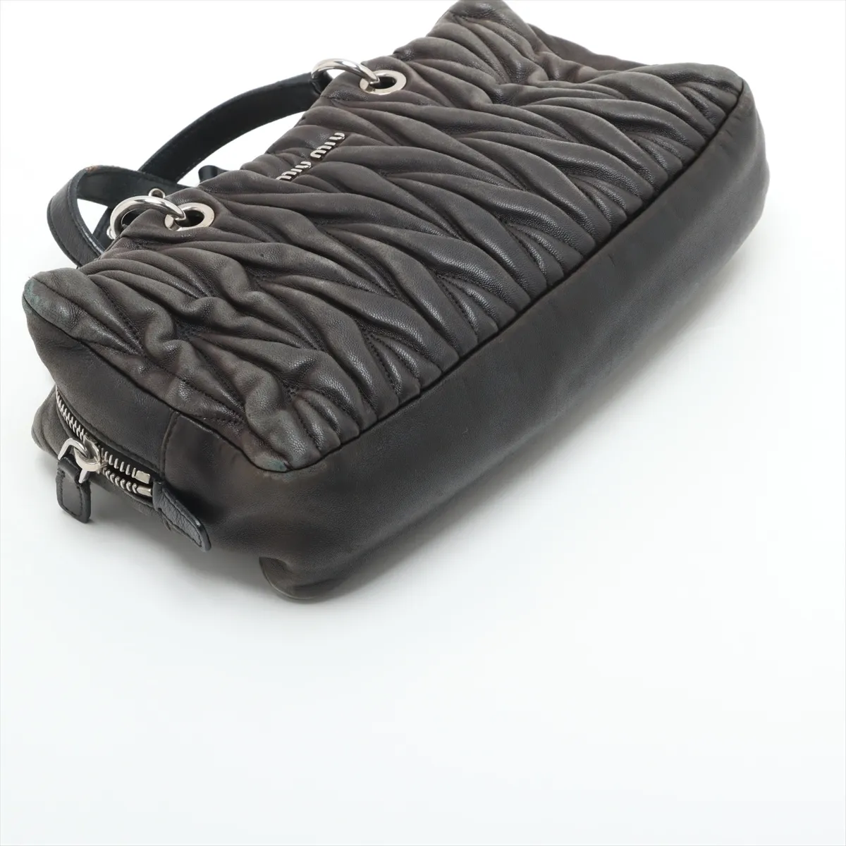 Matelasse Leather Handbag Brown — view 4