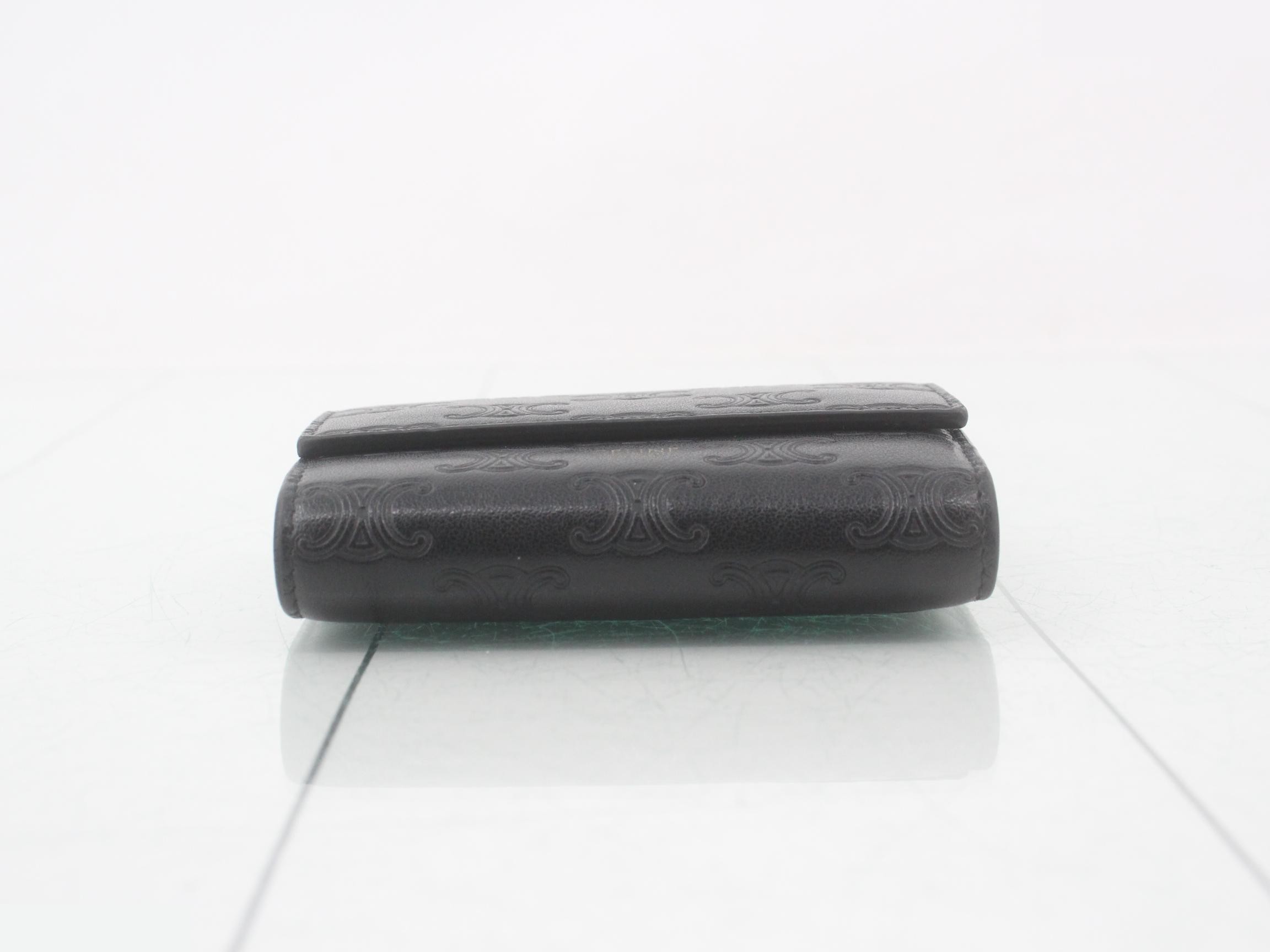Other lines: Bags and leather wallets — view 3