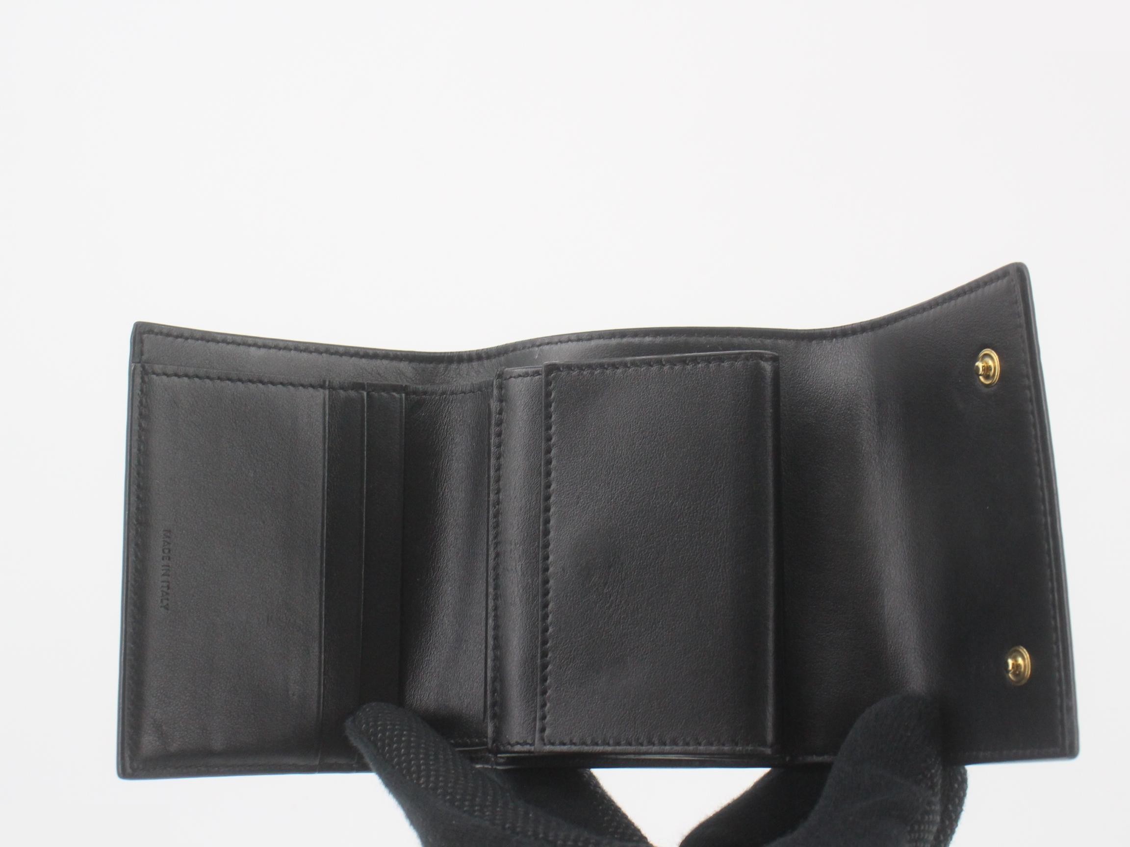 Other lines: Bags and leather wallets — view 4
