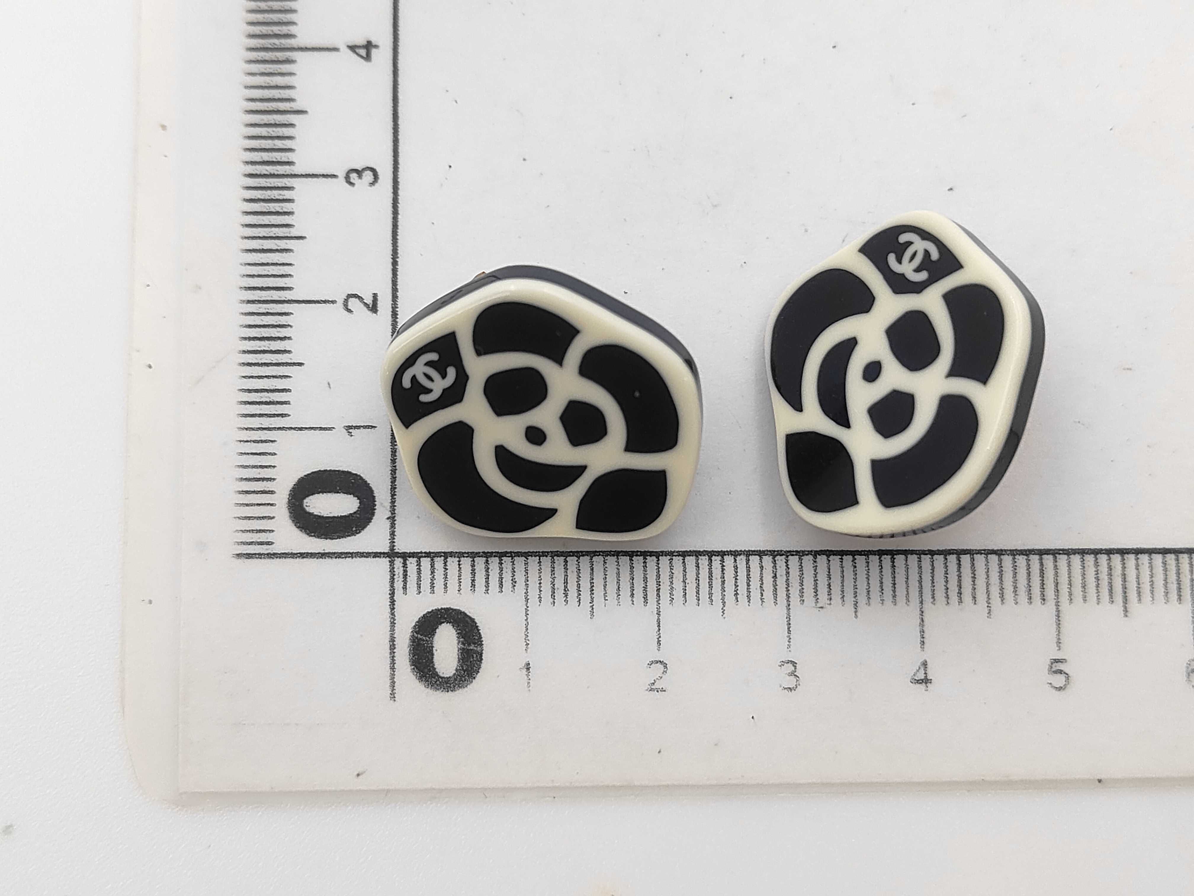 Camellia / Earrings / GP Earrings — view 4