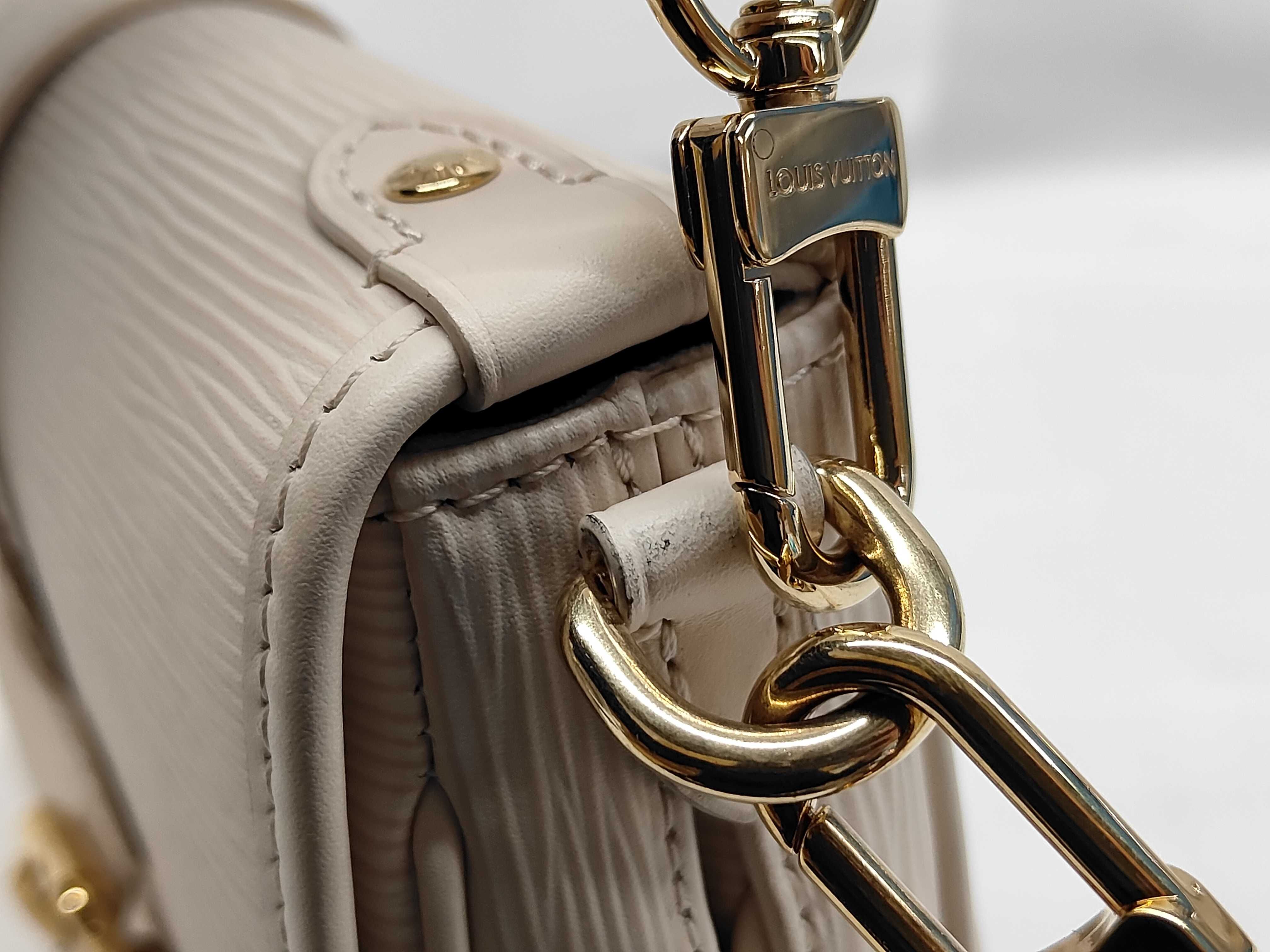 Epi (Bag) Epi Saumur BB Quartz 2-Way Shoulder Bag/Handbag — view 7