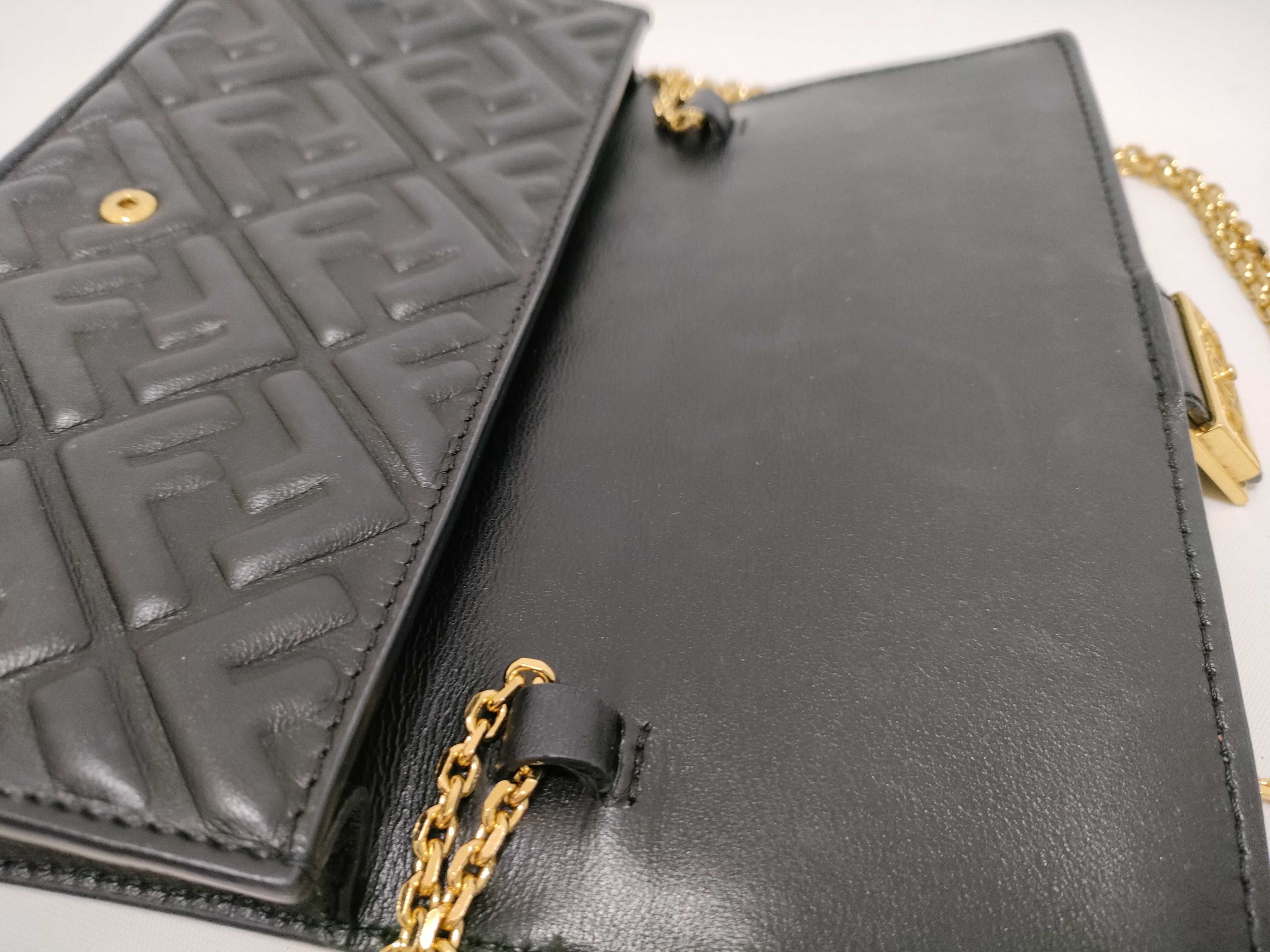 chain bag, black shoulder bag — view 9