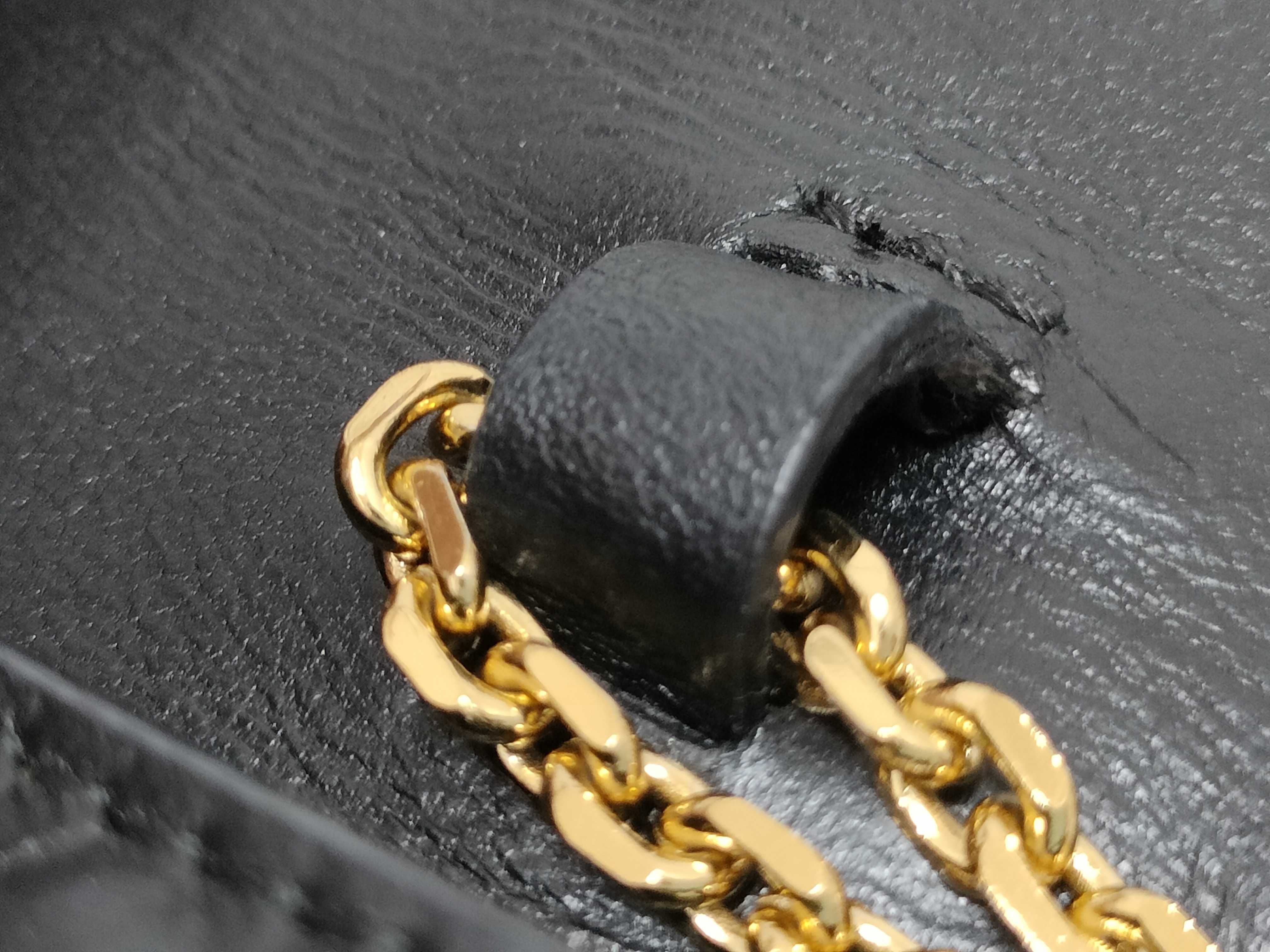 chain bag, black shoulder bag — view 10