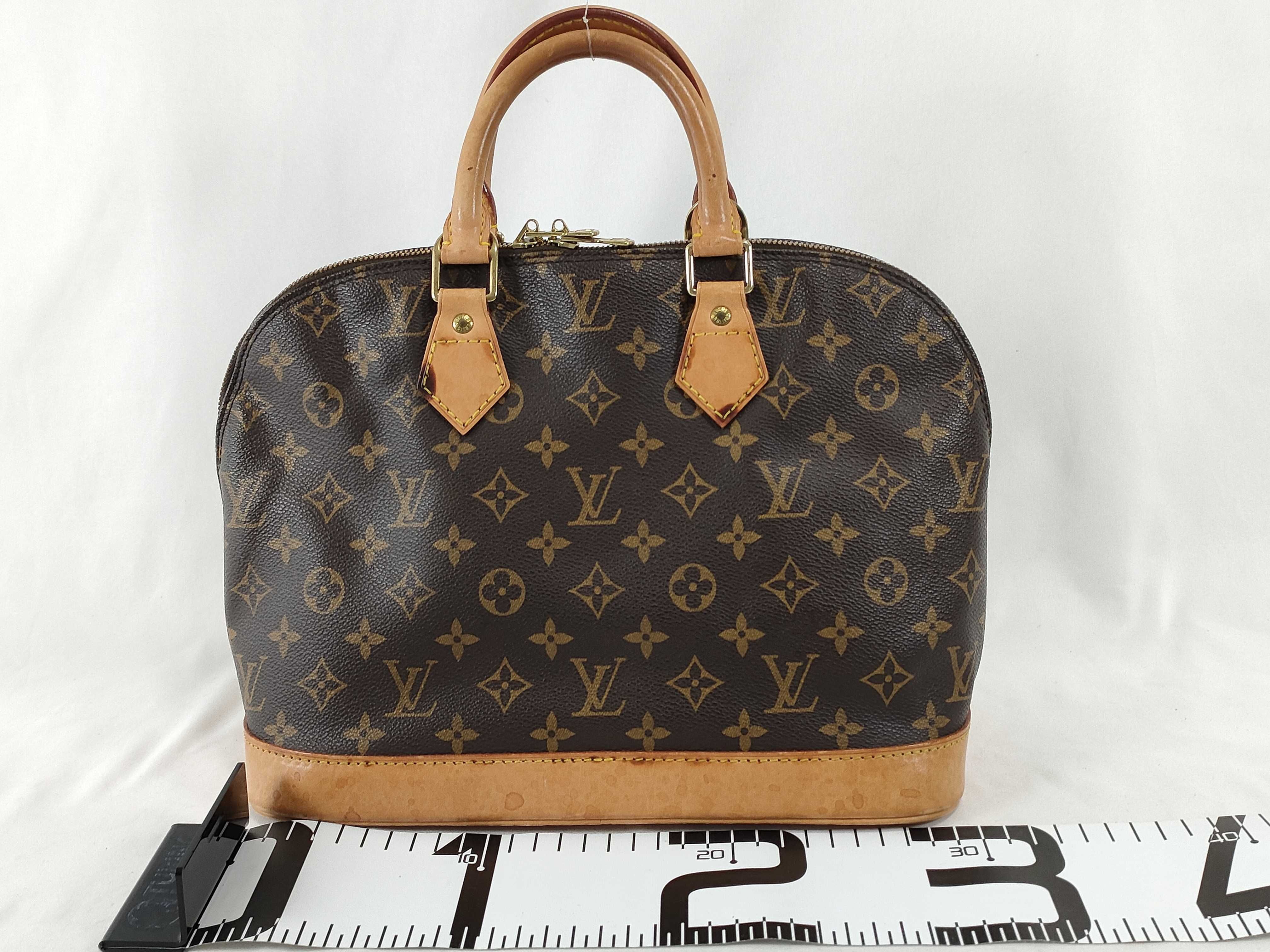 Monogram Louis Vuitton () Monogram Alma Handbag with padlock and key — view 2