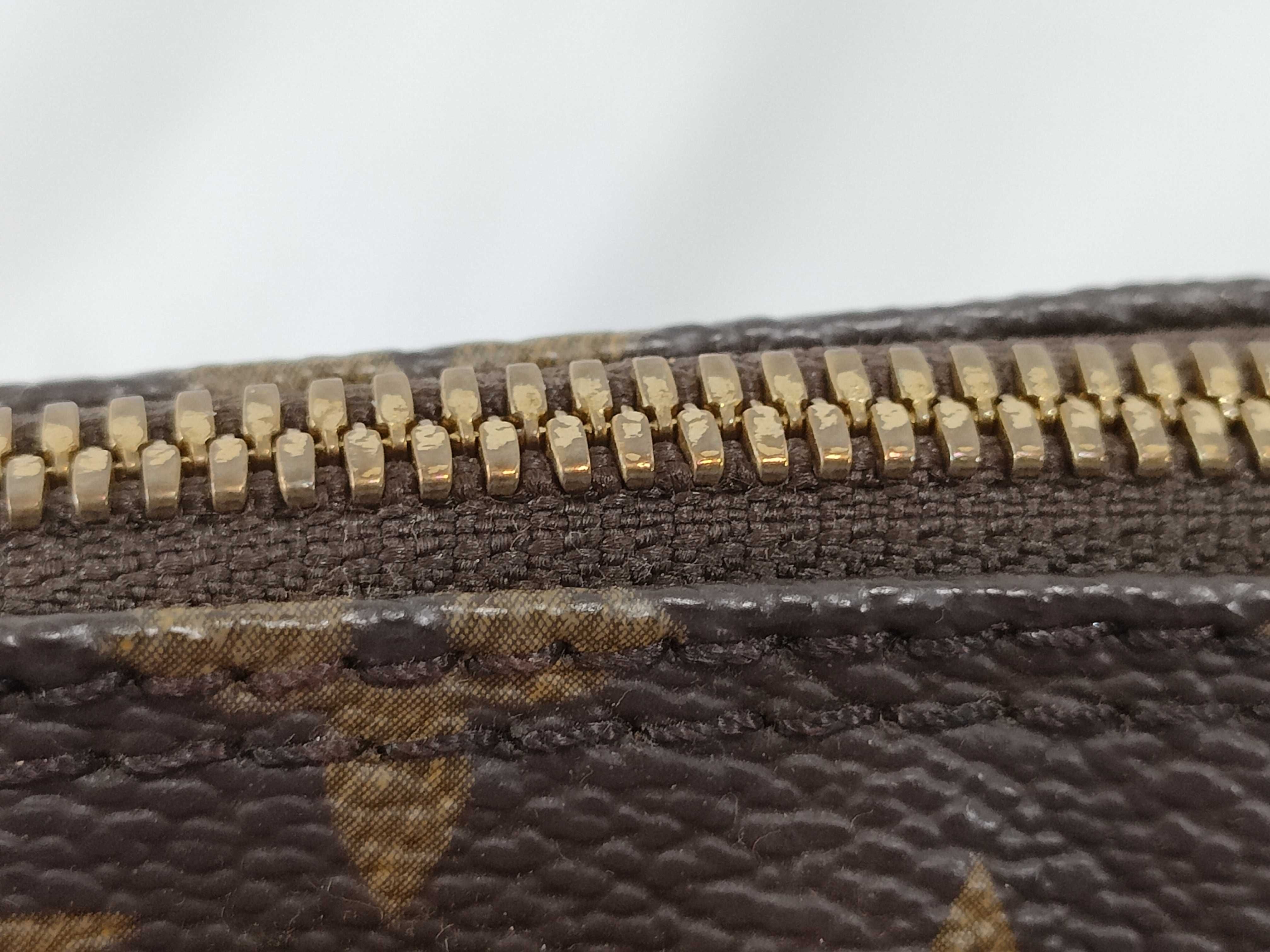 Monogram Louis Vuitton () Monogram Alma Handbag with padlock and key — view 6