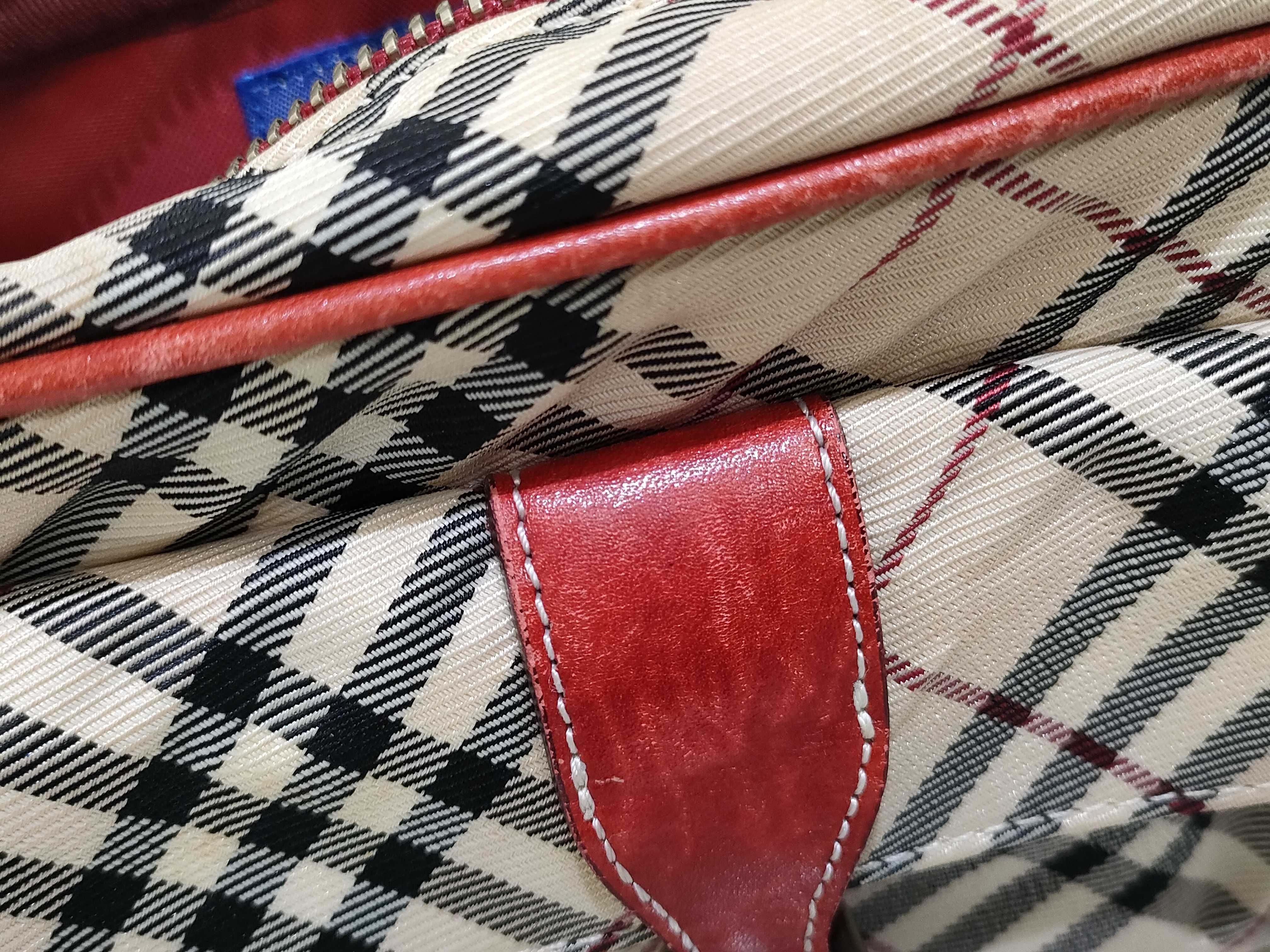Blue Label Nova Check Shoulder Bag — view 12