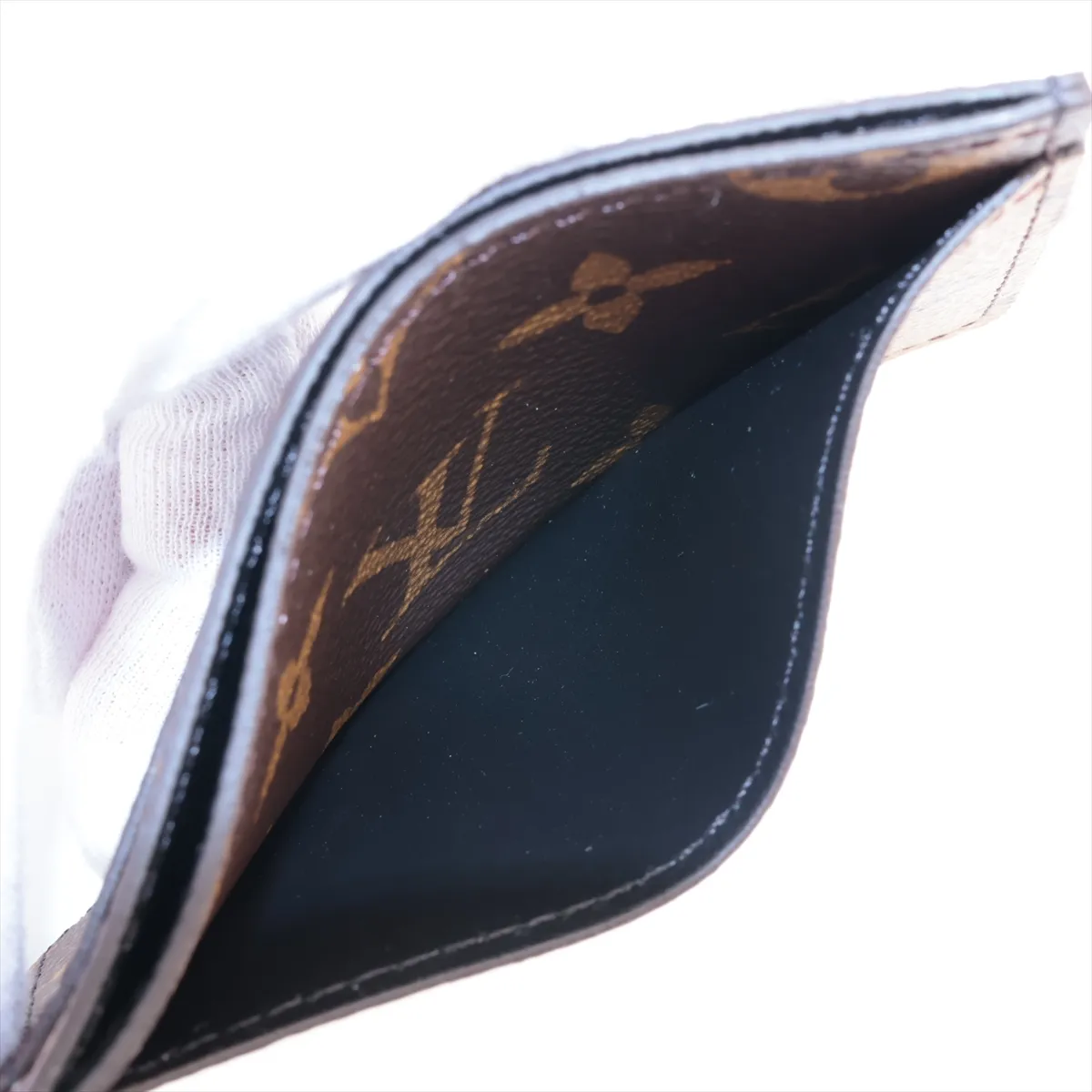 Monogram Reverse Portecarte Simple M69161 Camel x Black Pass Case (RFID Activated) — view 5