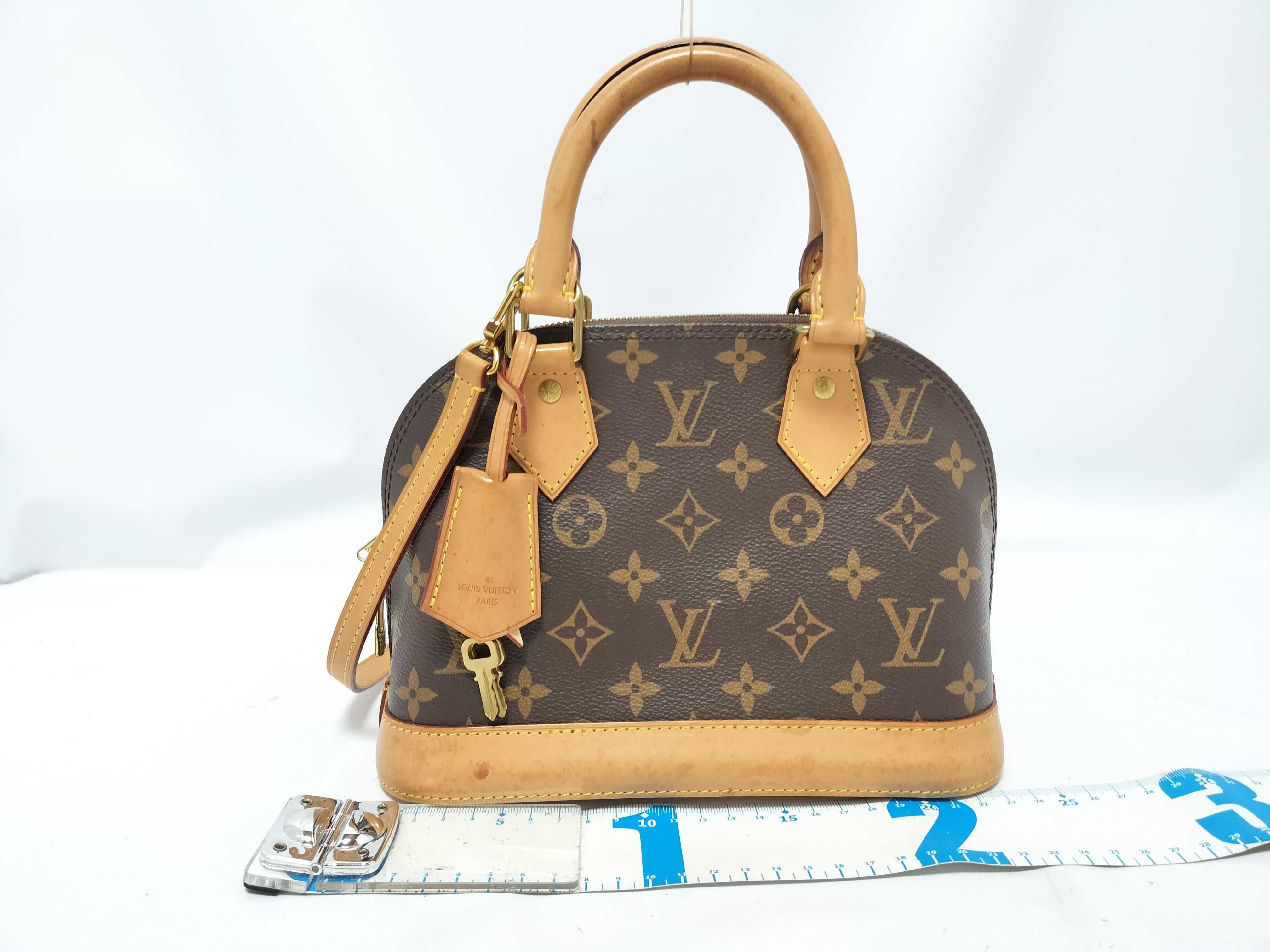 Monogram Louis Vuitton M53152 Monogram Alma BB (VO8648) Handbag — view 2