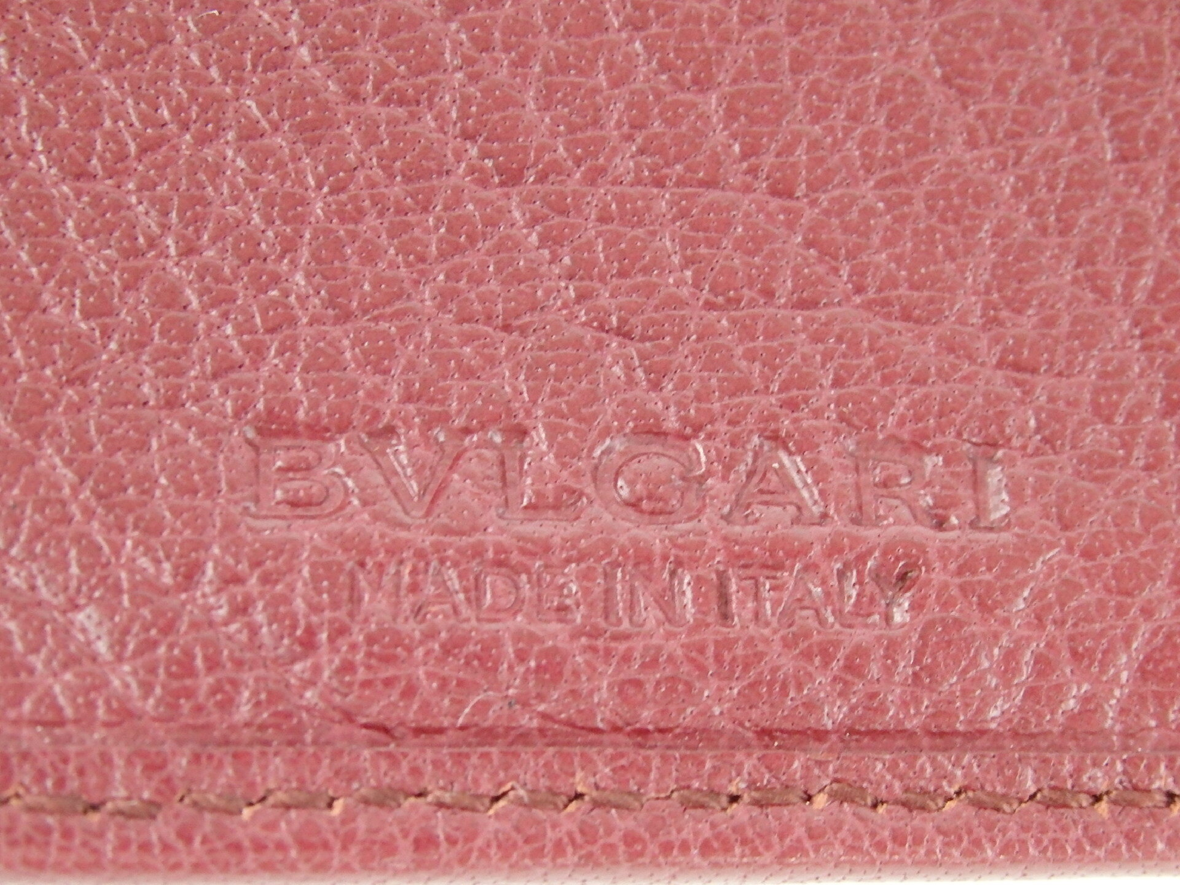 bi-fold wallet — view 11