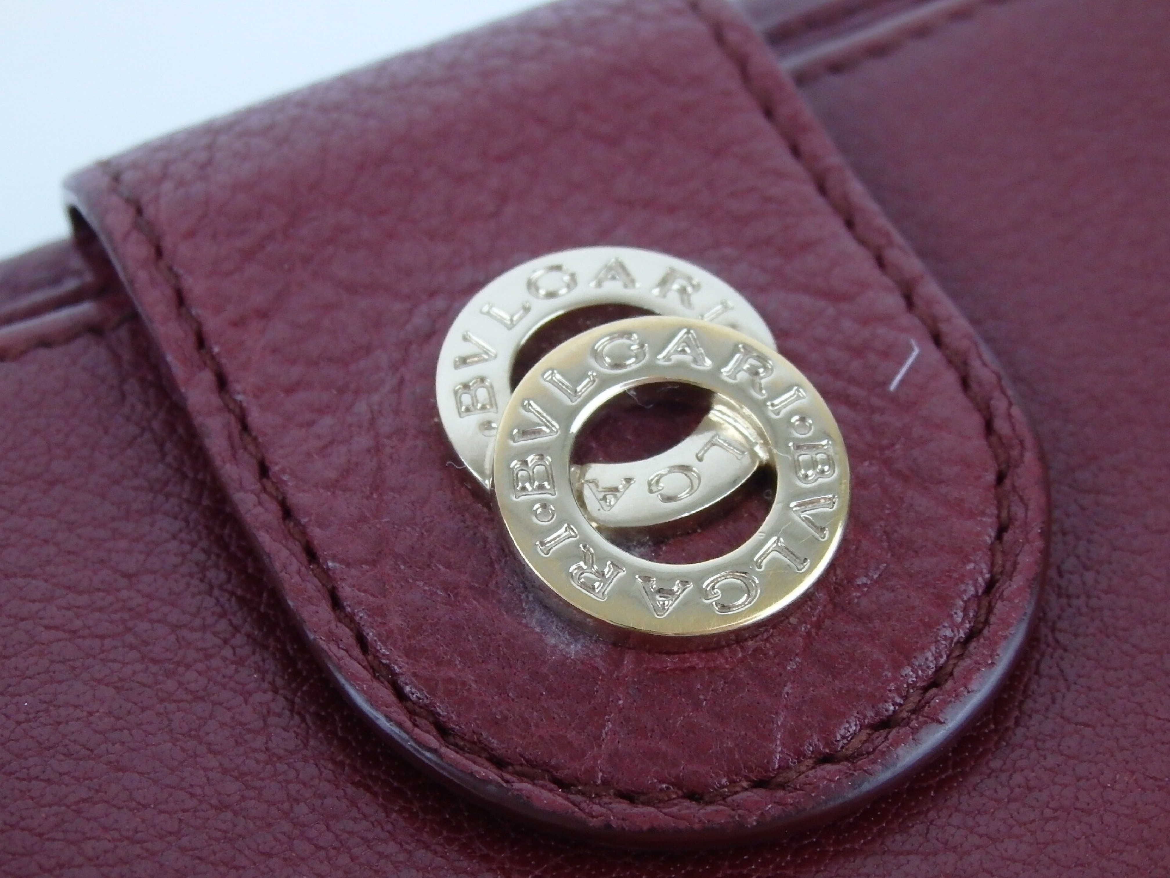 bi-fold wallet — view 7