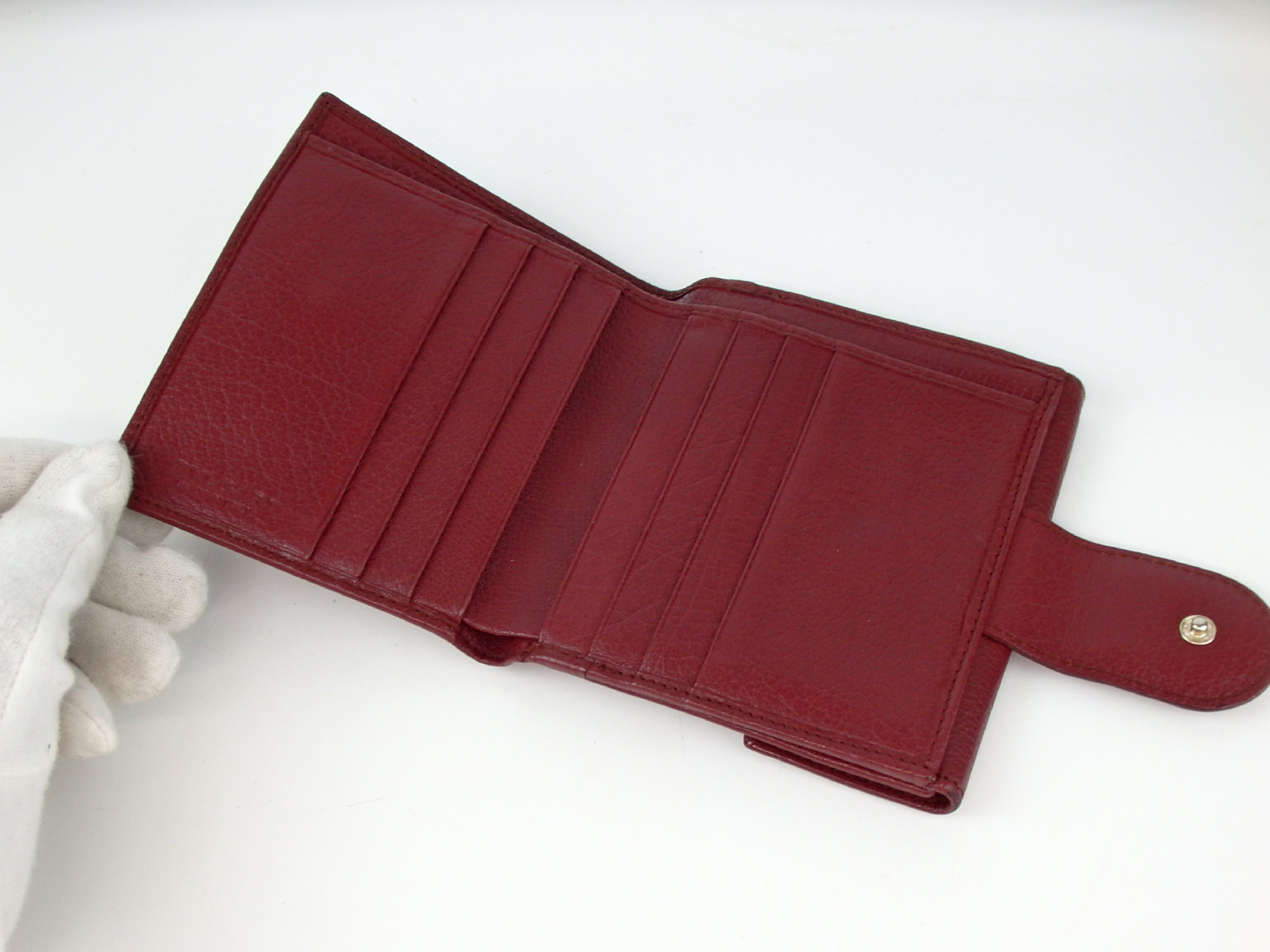 bi-fold wallet — view 8
