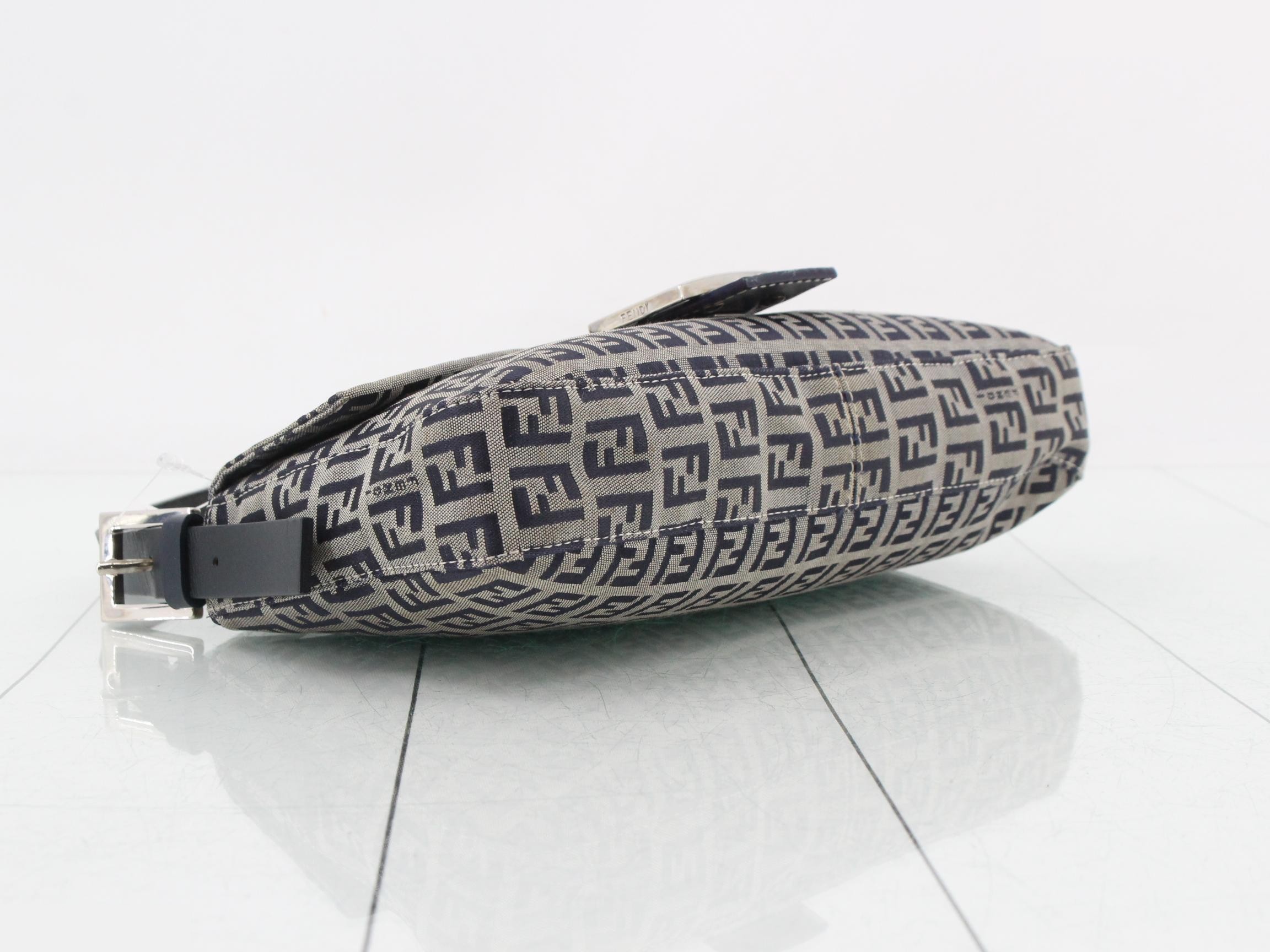 Zucchino (Bag) - Shoulder Bag — view 5