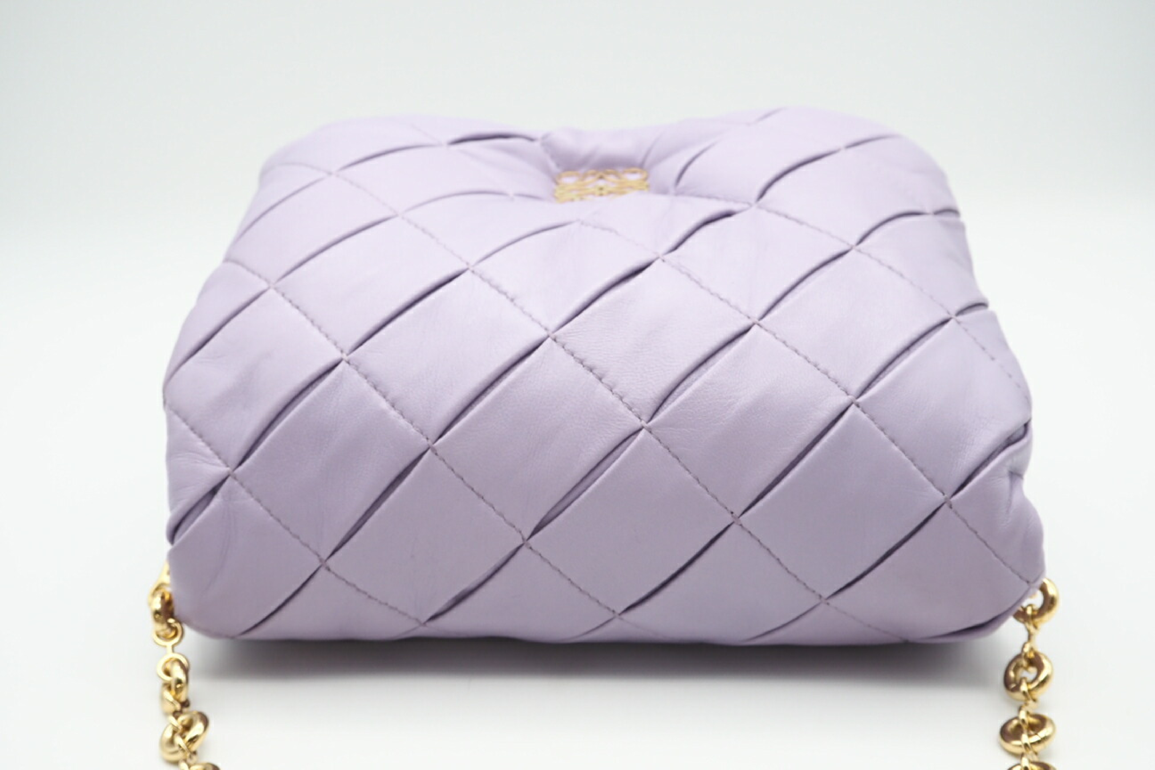 A896P41X14 Lambskin Puffer Goya Bag Purple Shoulder Bag — view 4