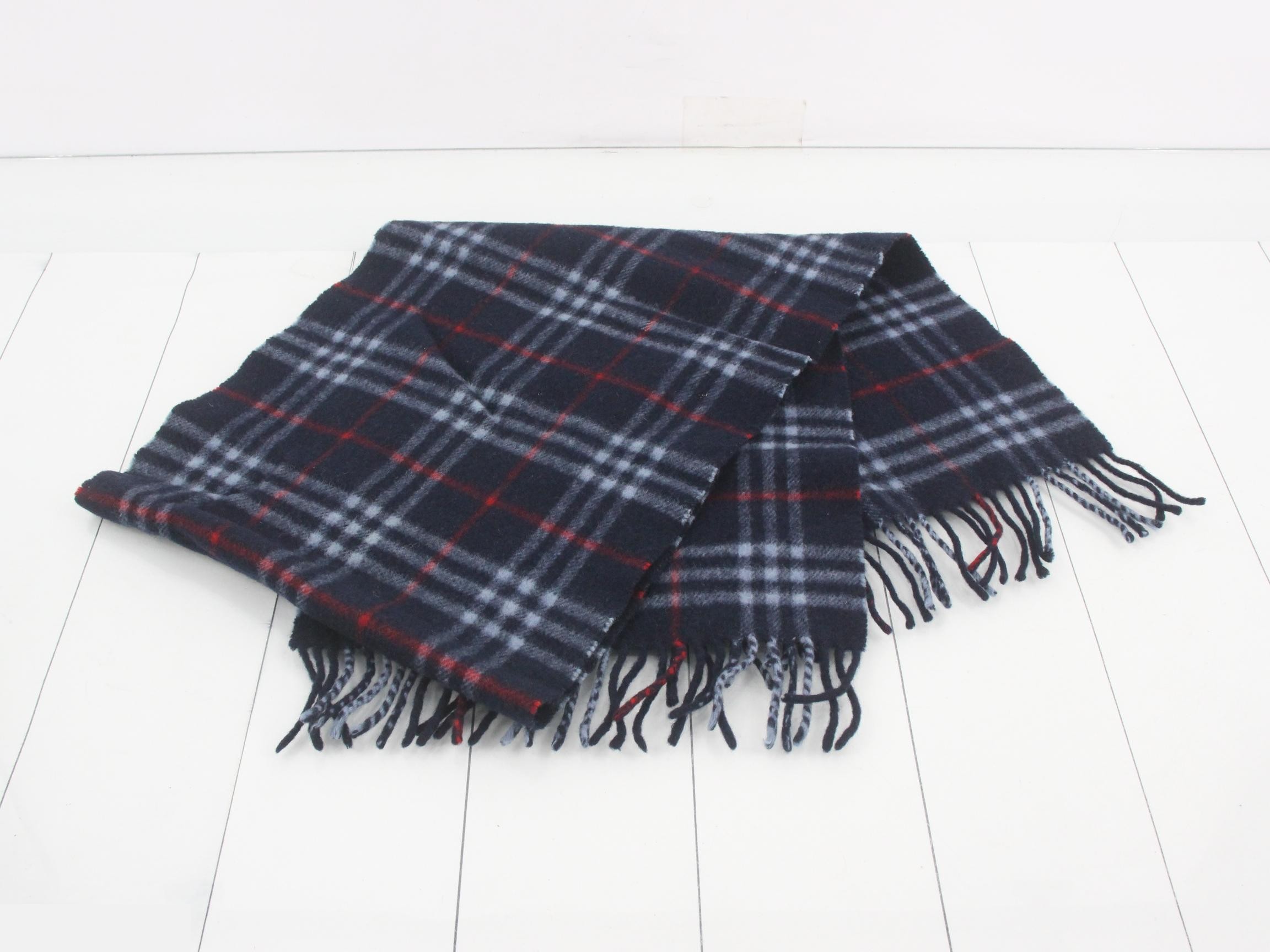 Nova Check Scarf, Navy — view 3