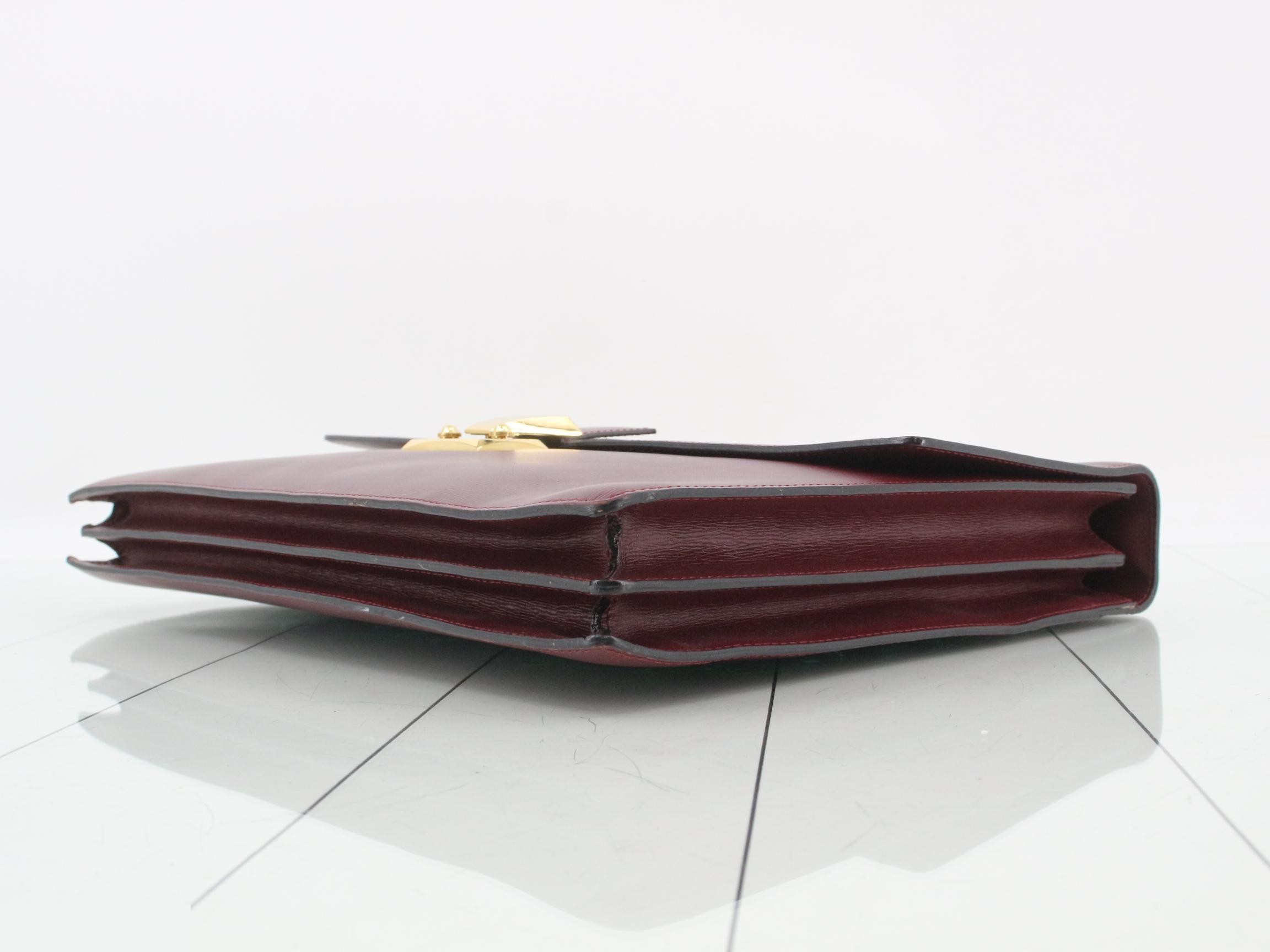 Briefcase — view 6