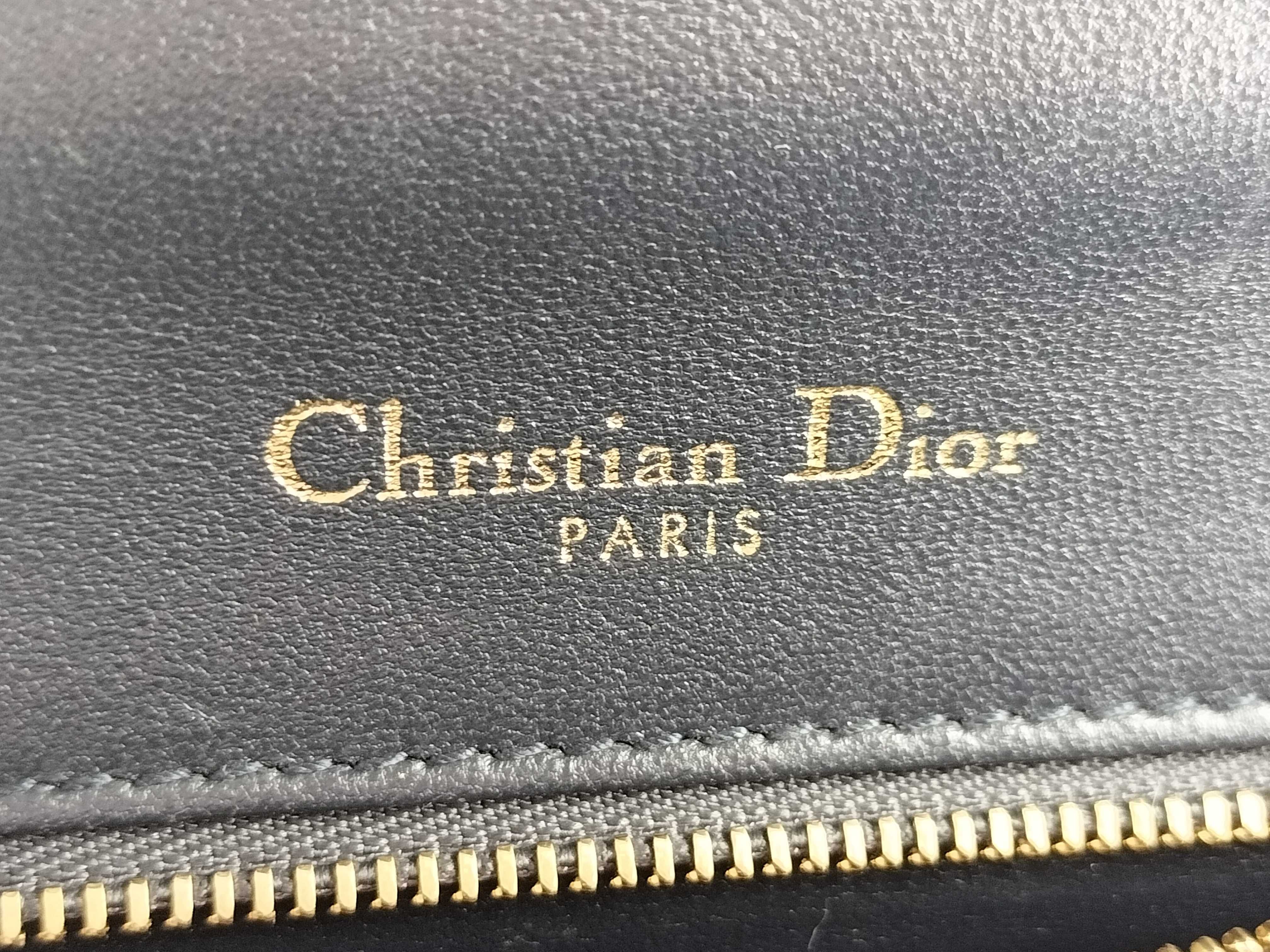 SG-Christian Dioroma chain shoulder bag Red — view 12