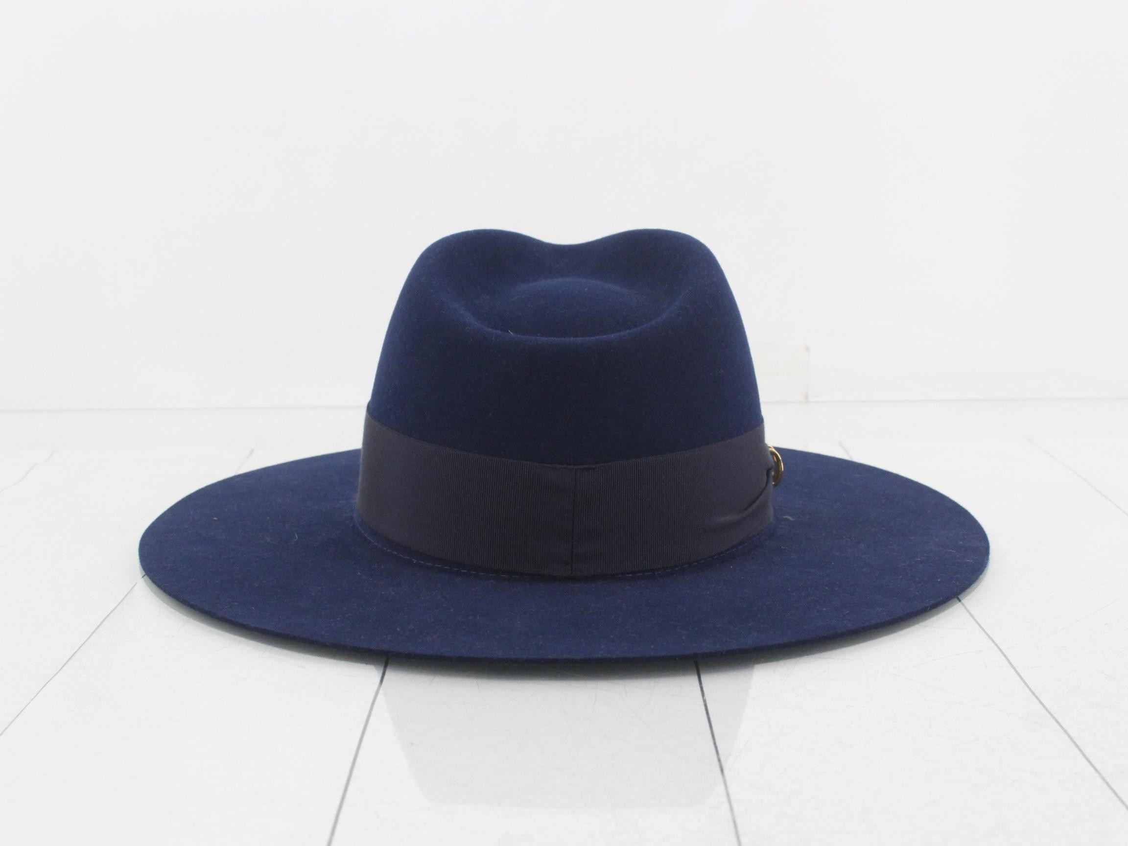hat — view 2