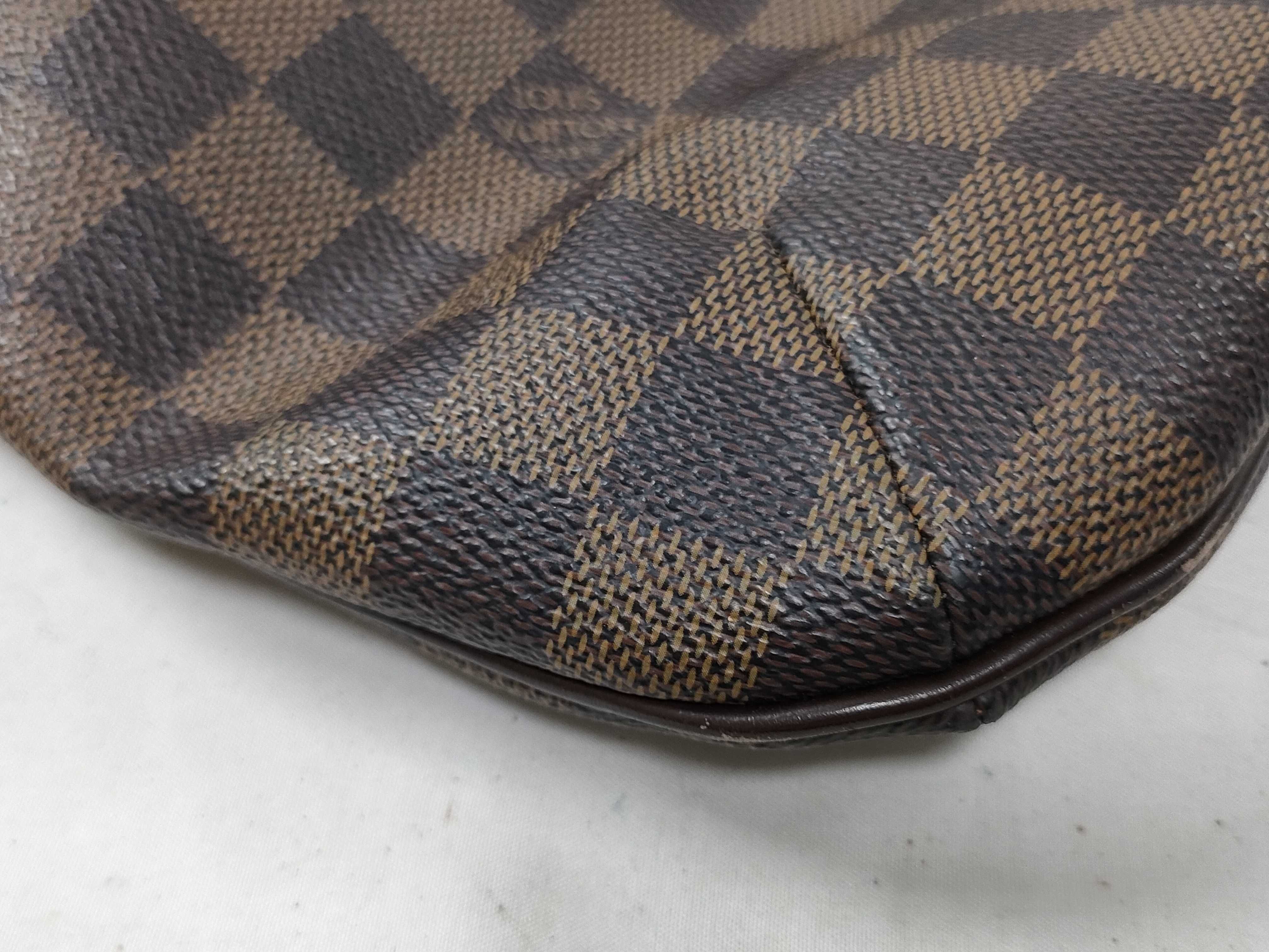 Damier Bloomsbury PM N42251 Shoulder Bag — view 4