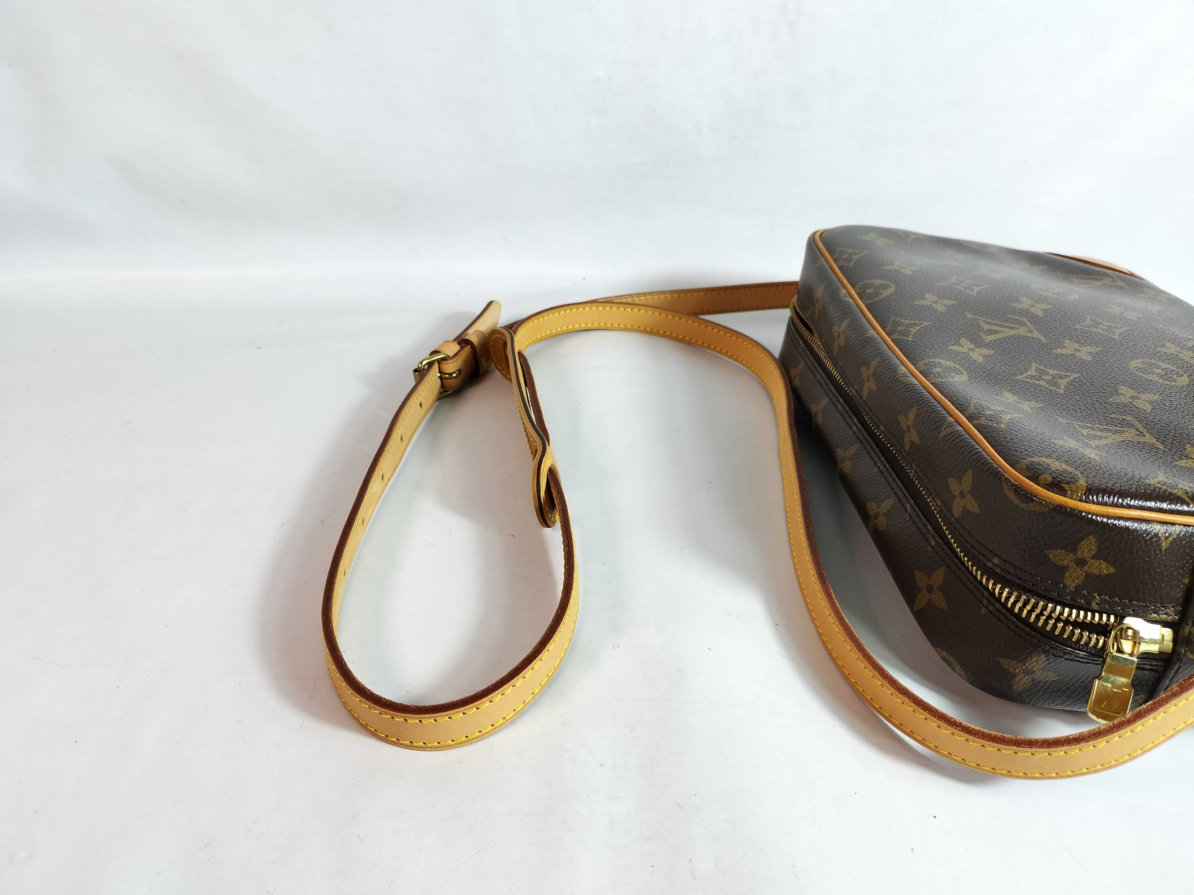 Monogram Trocadero 27 M51274 Shoulder Bag — view 3