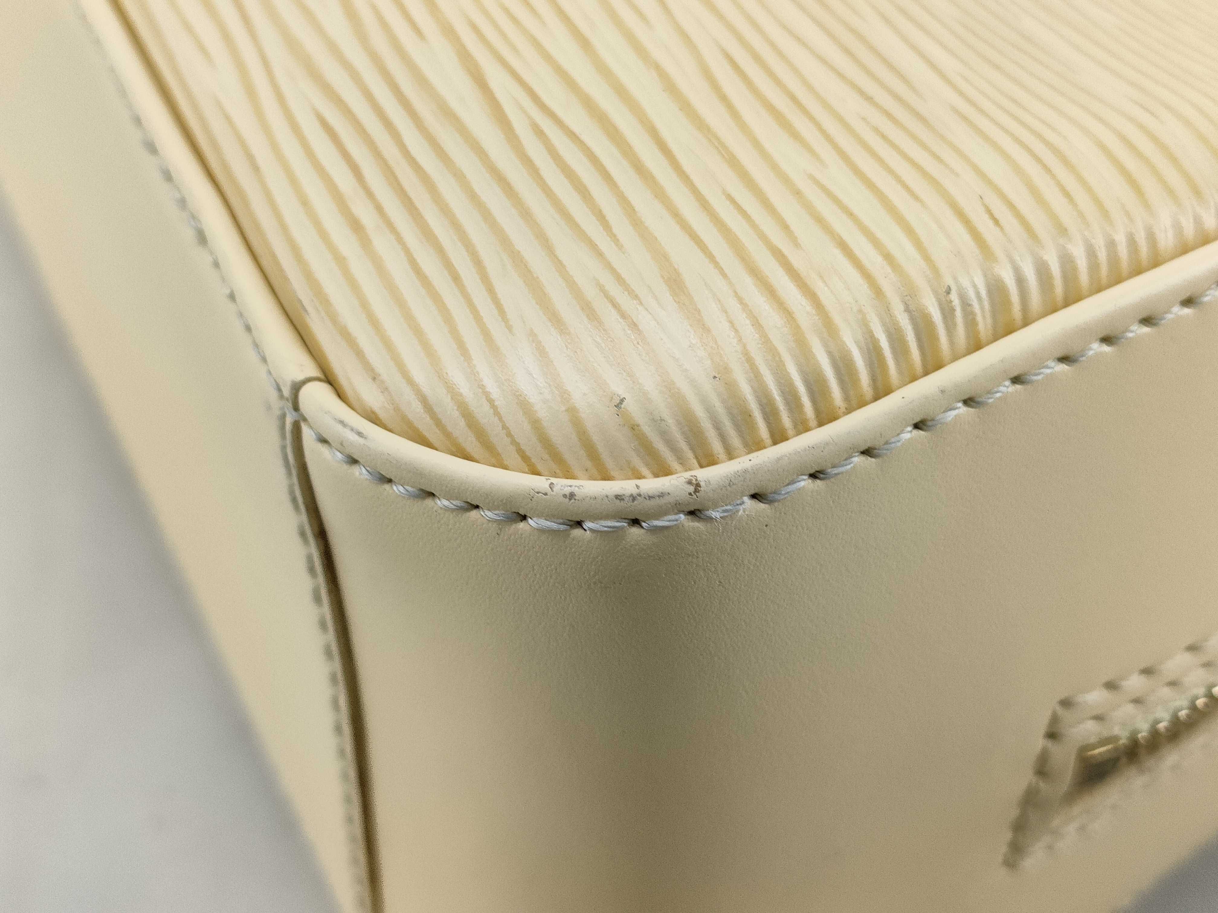Epi Leather Jasmine Handbag Mini Boston Yellow Beige Matte Gold M5208A TH1010 Handbag — view 7