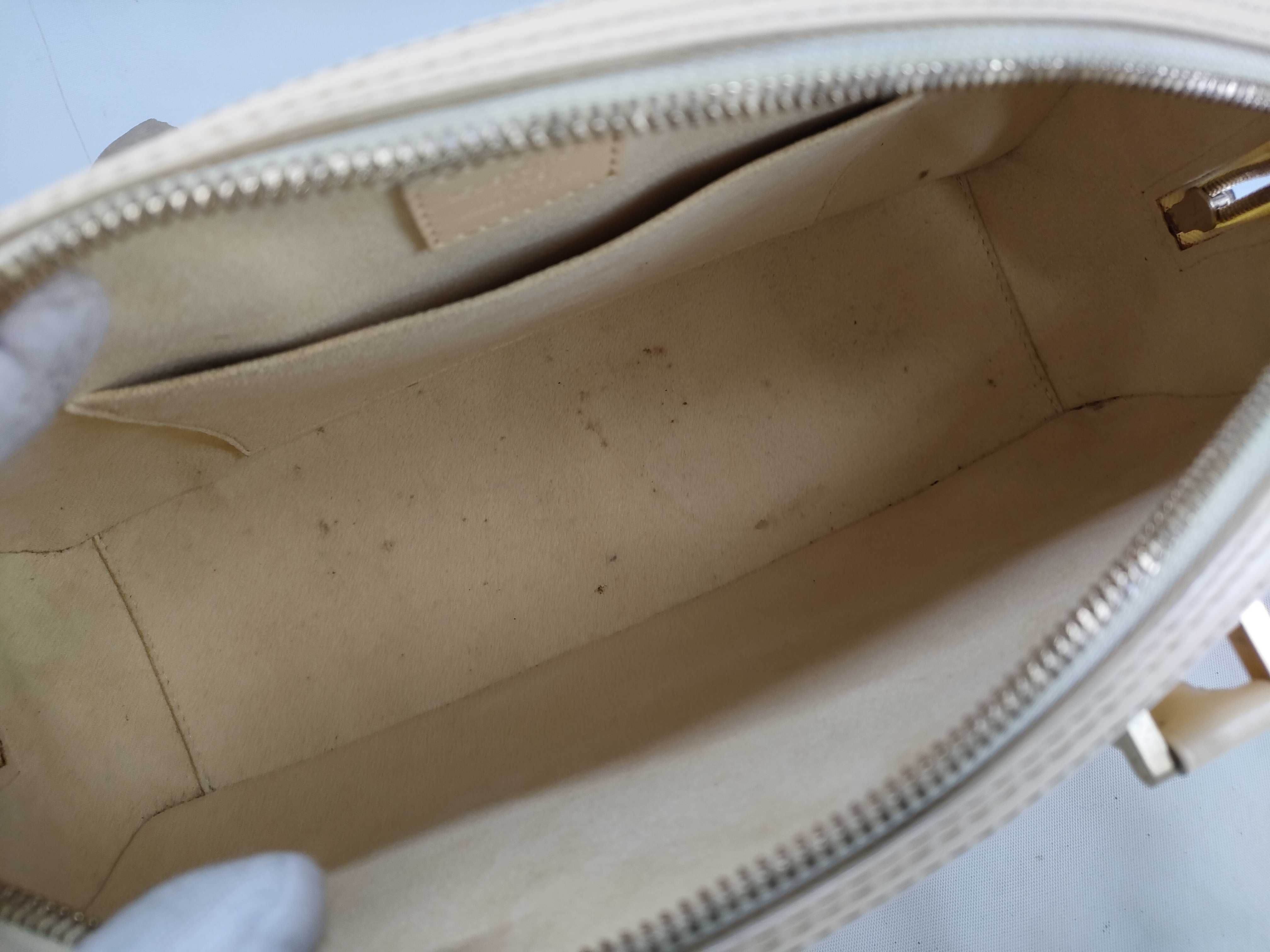 Epi Leather Jasmine Handbag Mini Boston Yellow Beige Matte Gold M5208A TH1010 Handbag — view 9