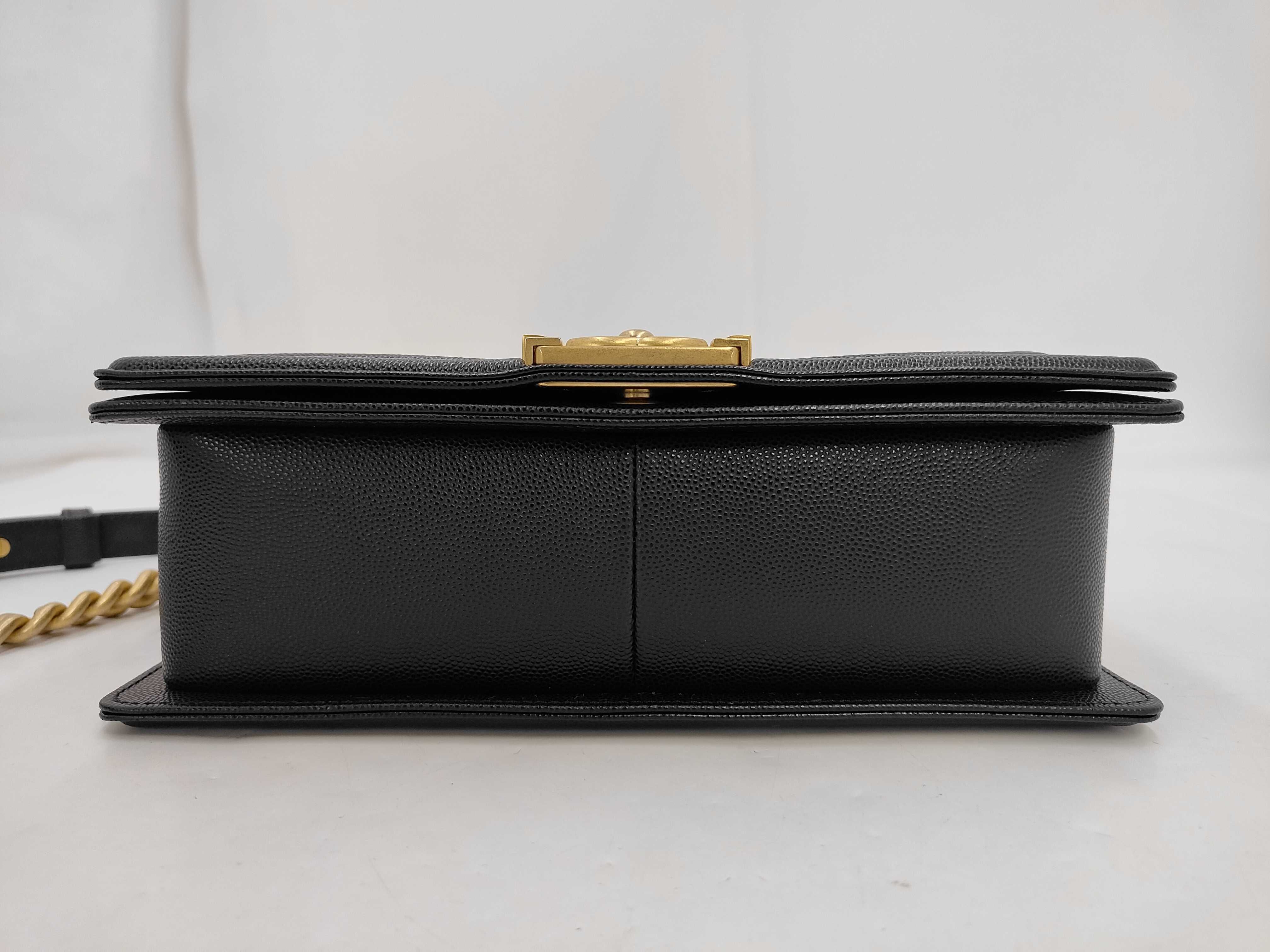 IC Plate A67086 Caviar Skin Boy Chanel 25 Shoulder Bag — view 7