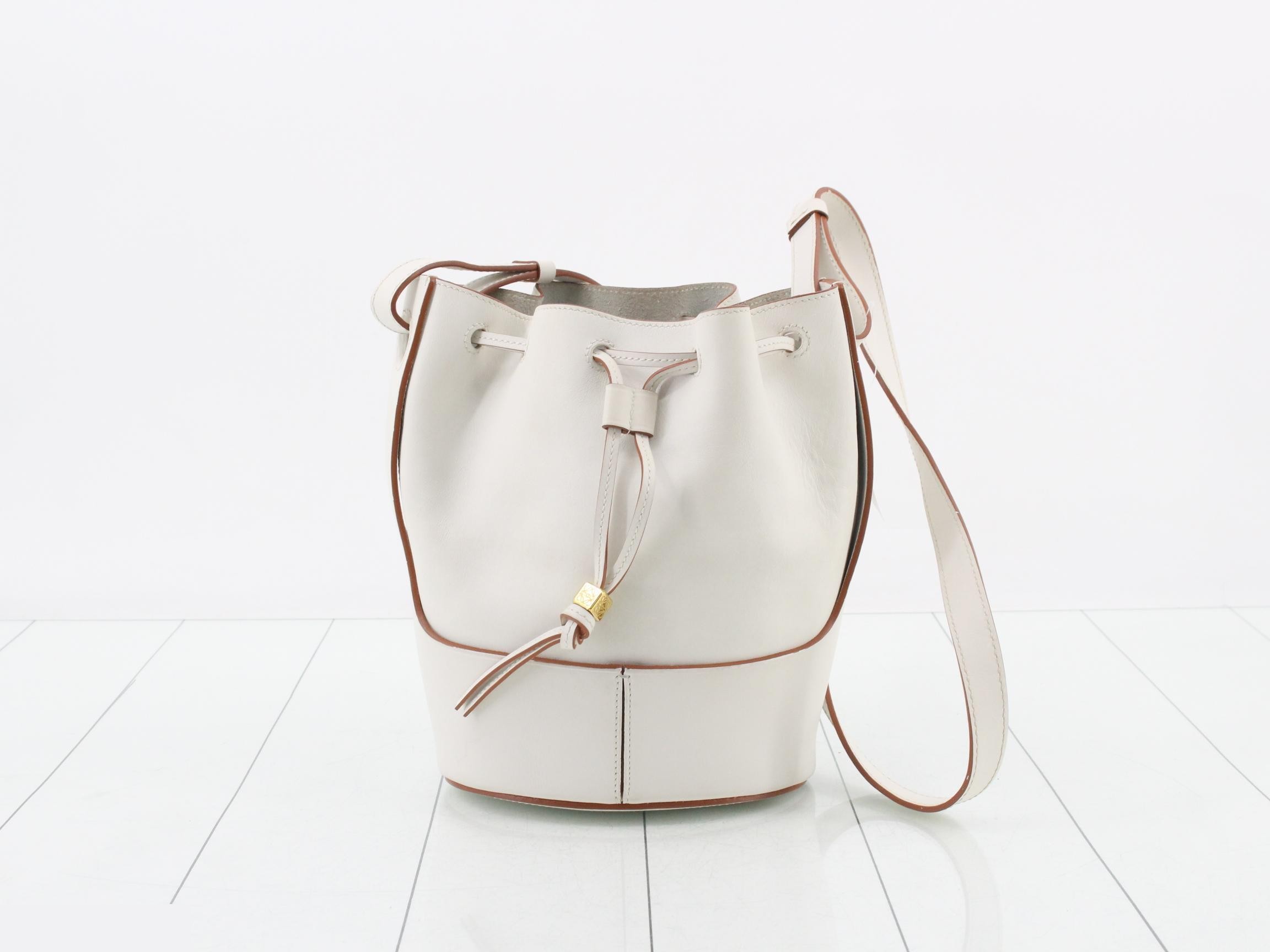 Balloon Shoulder Bag