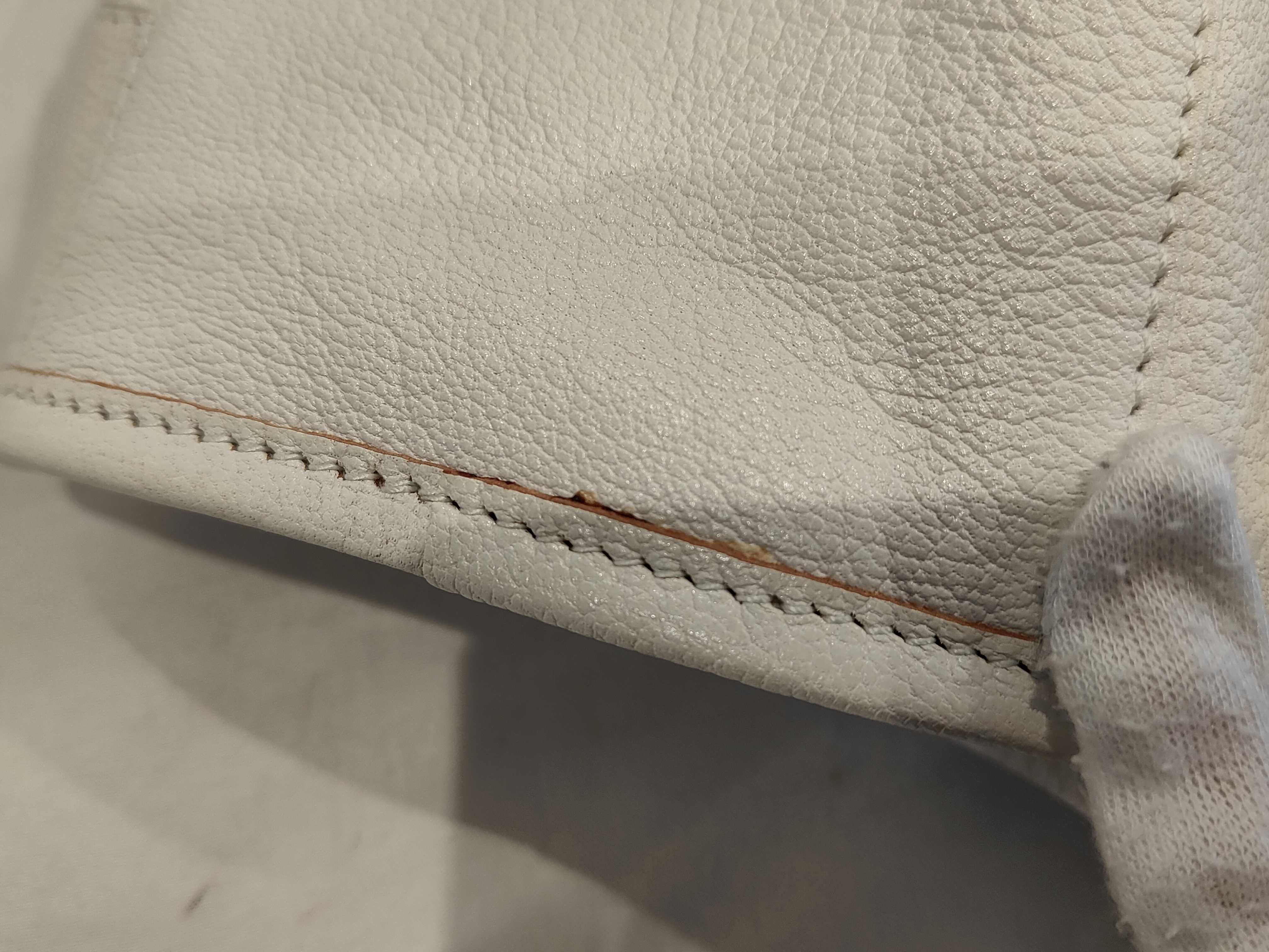 The Giant City Crack Edge City Shoulder Bag — view 14