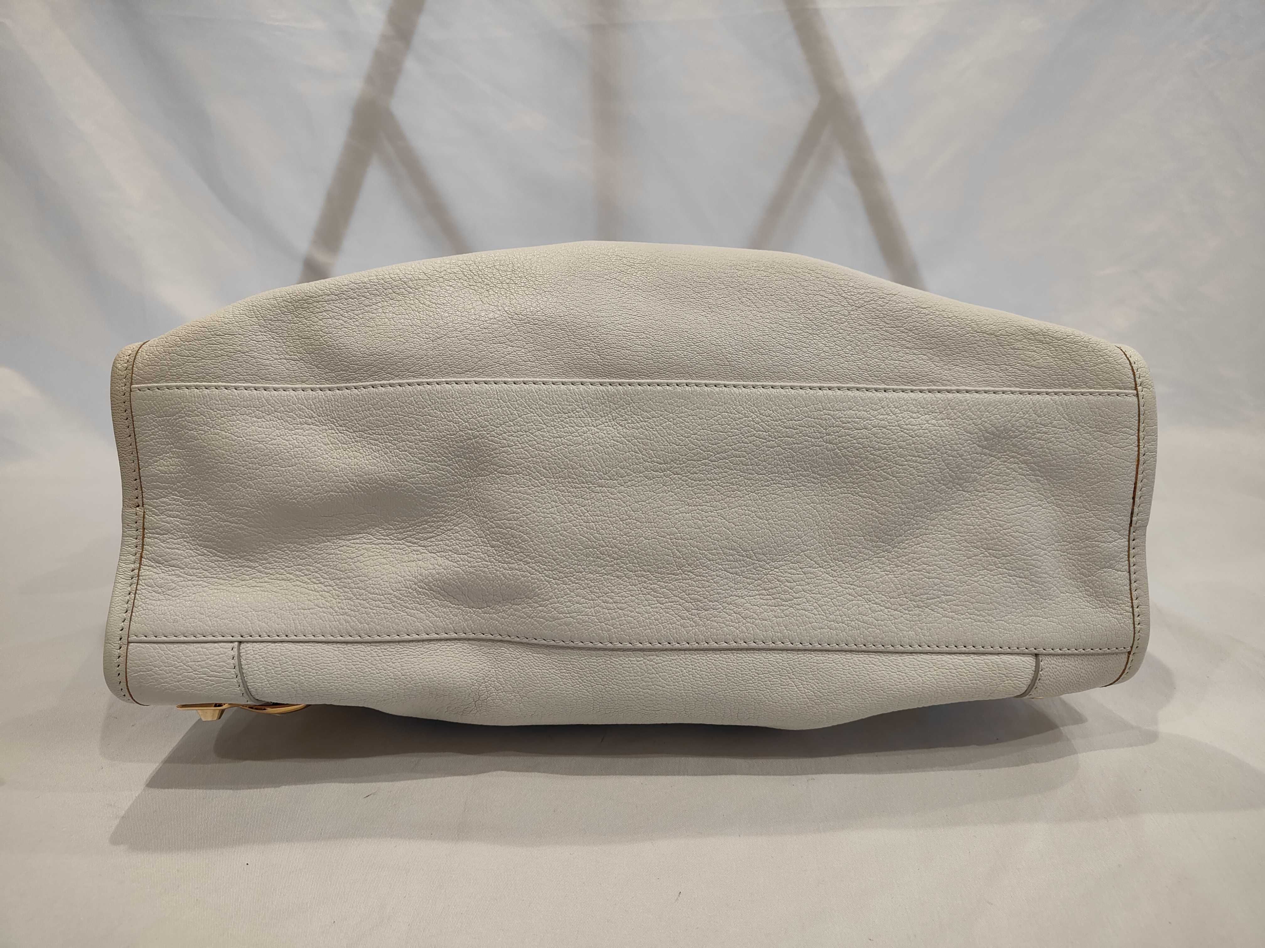 The Giant City Crack Edge City Shoulder Bag — view 3