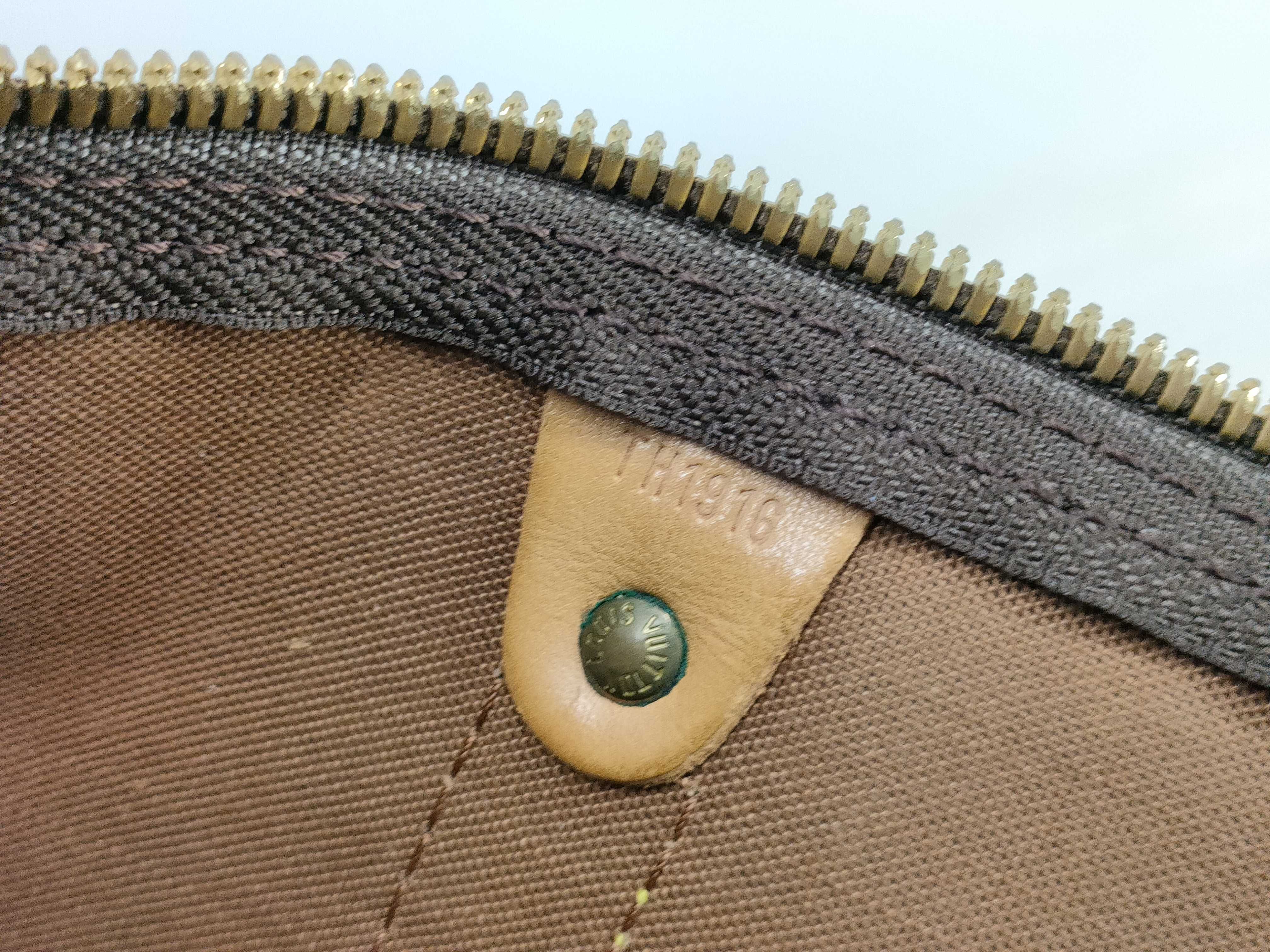 Monogram M41416 Keepall Bandoulière 50 Boston Bag — view 11