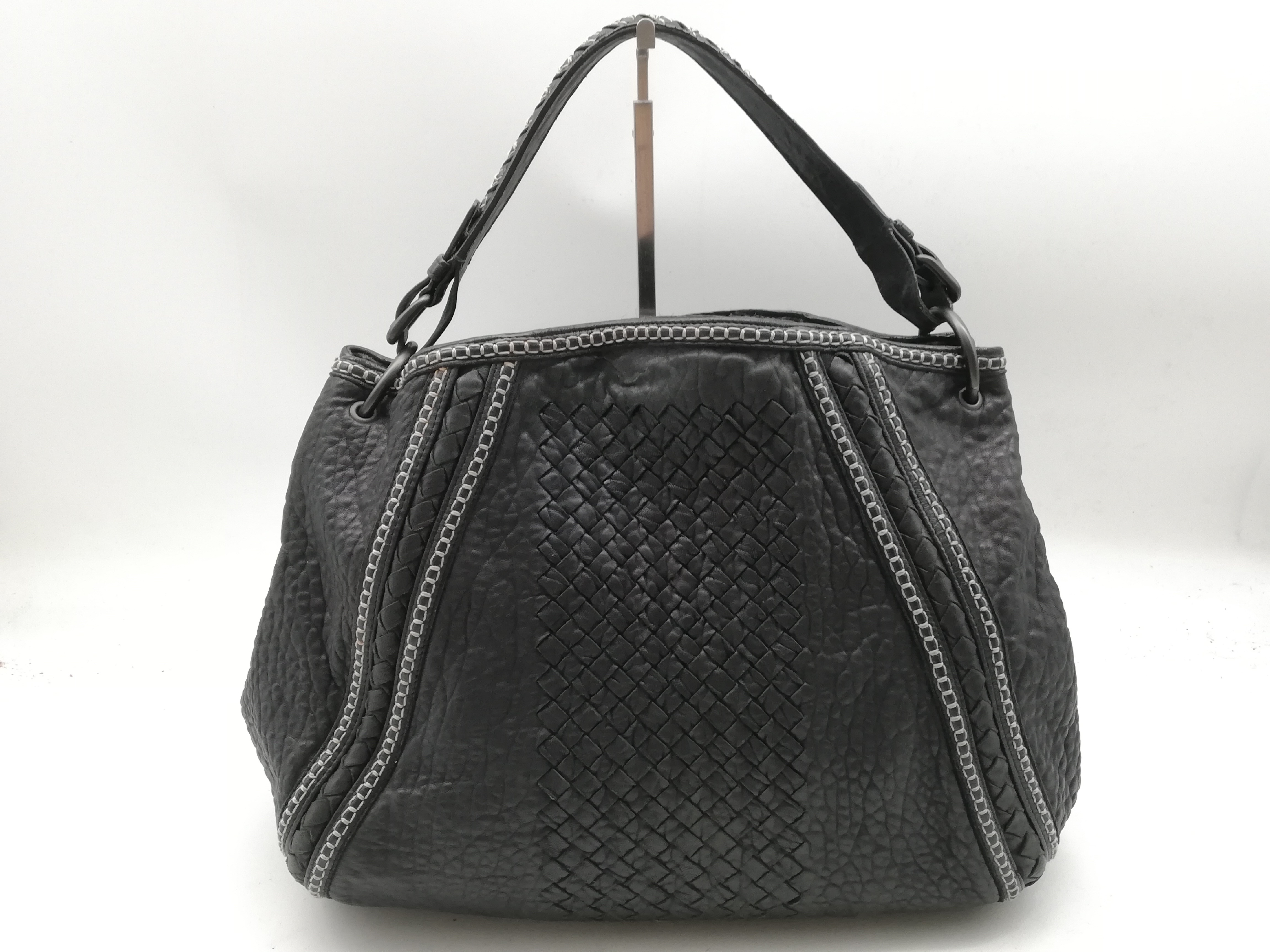 Cervo Intrecciato Black Shoulder Bag — view 2