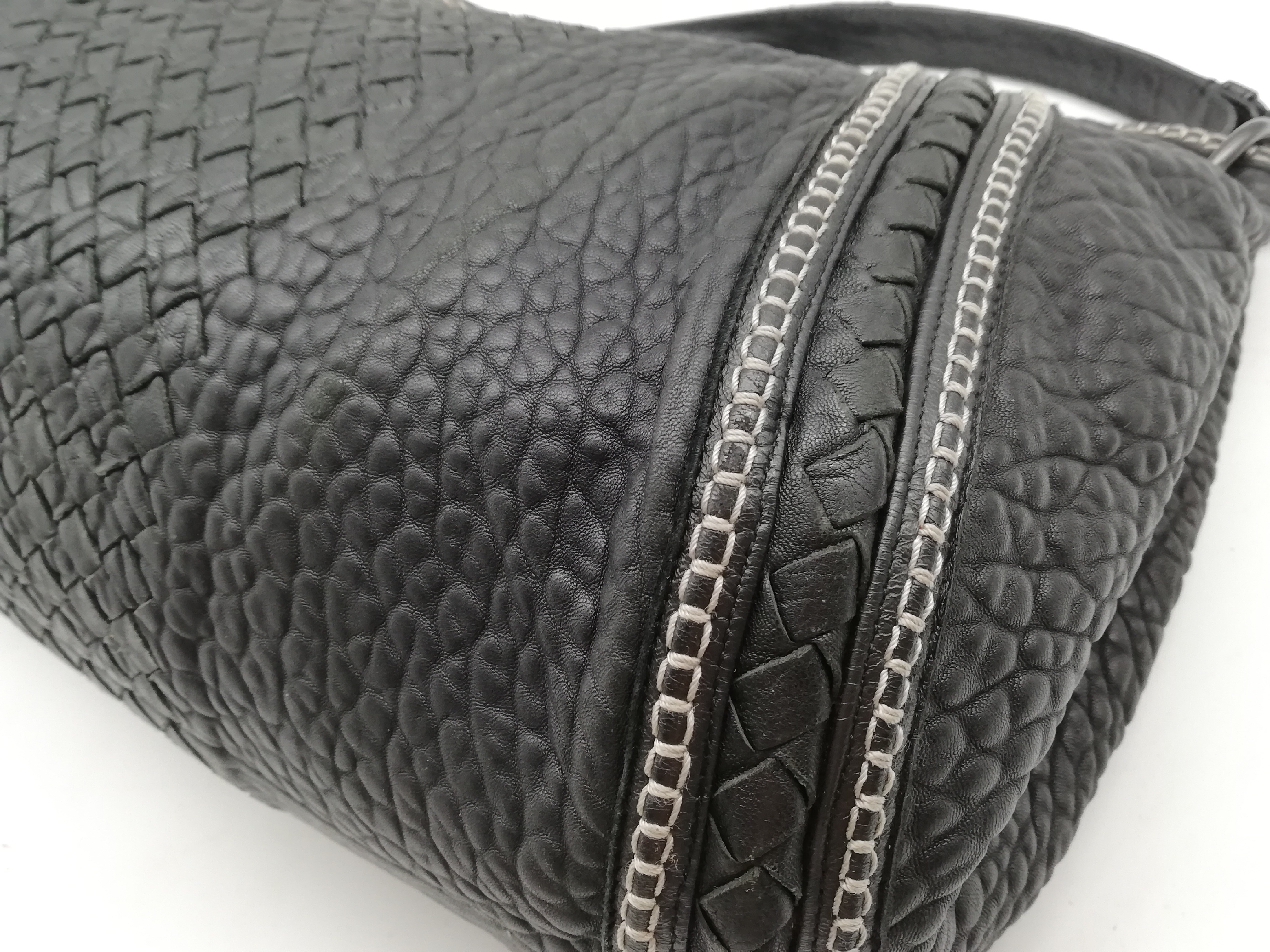 Cervo Intrecciato Black Shoulder Bag — view 10