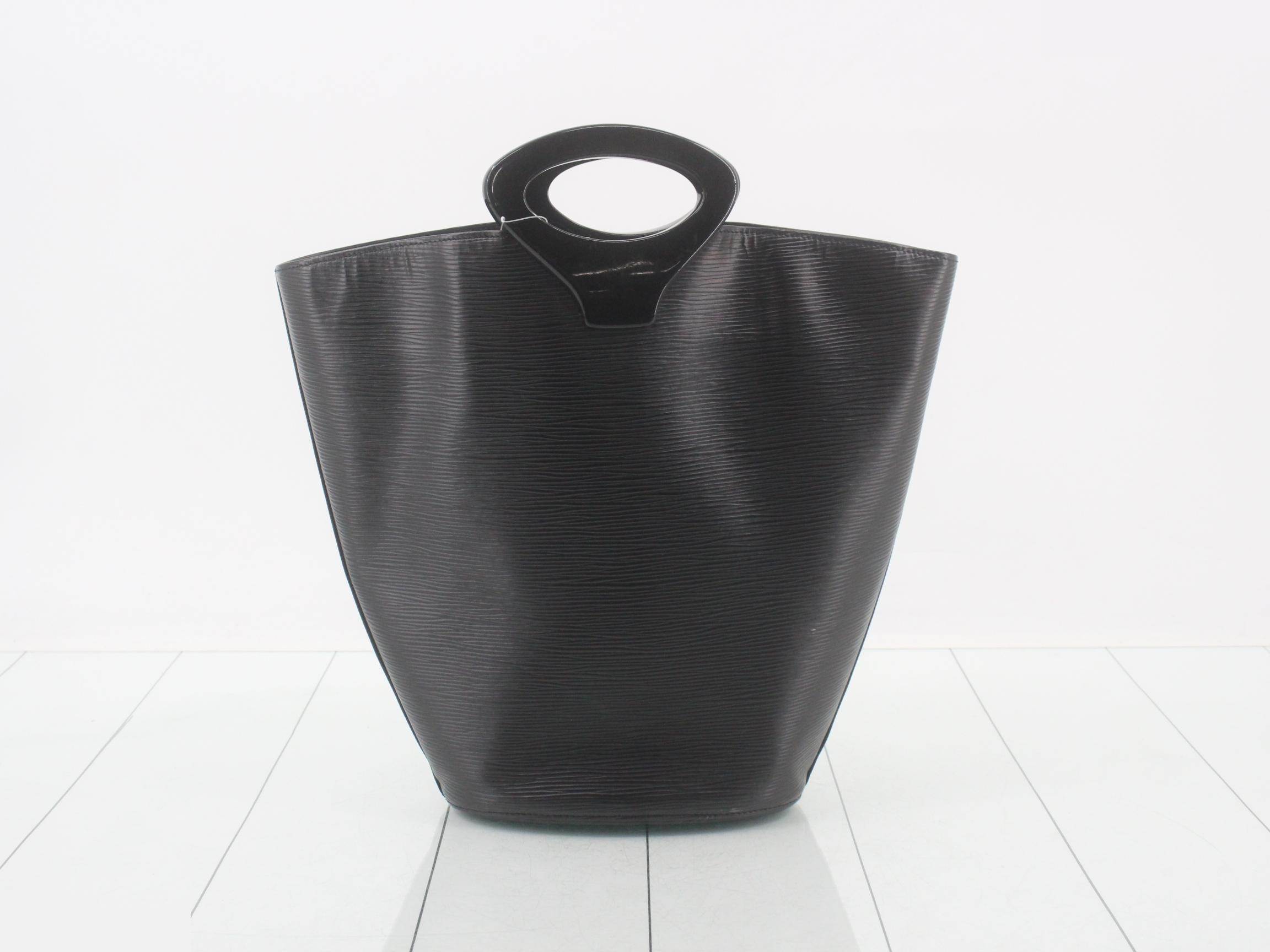 M54522 Noctamble Noir — view 2
