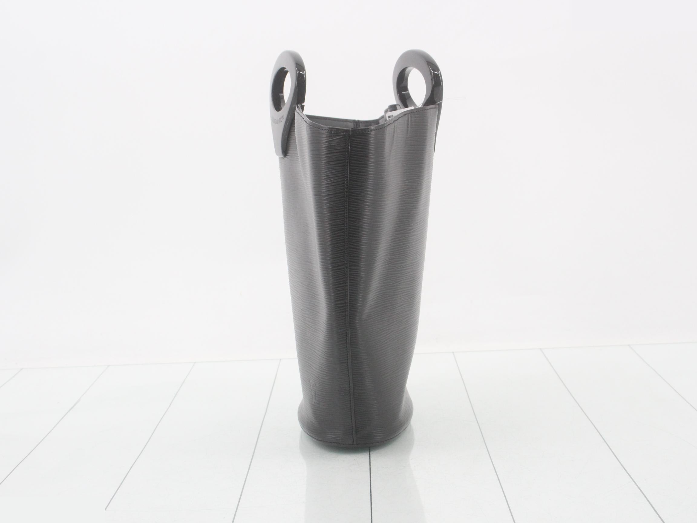 M54522 Noctamble Noir — view 3