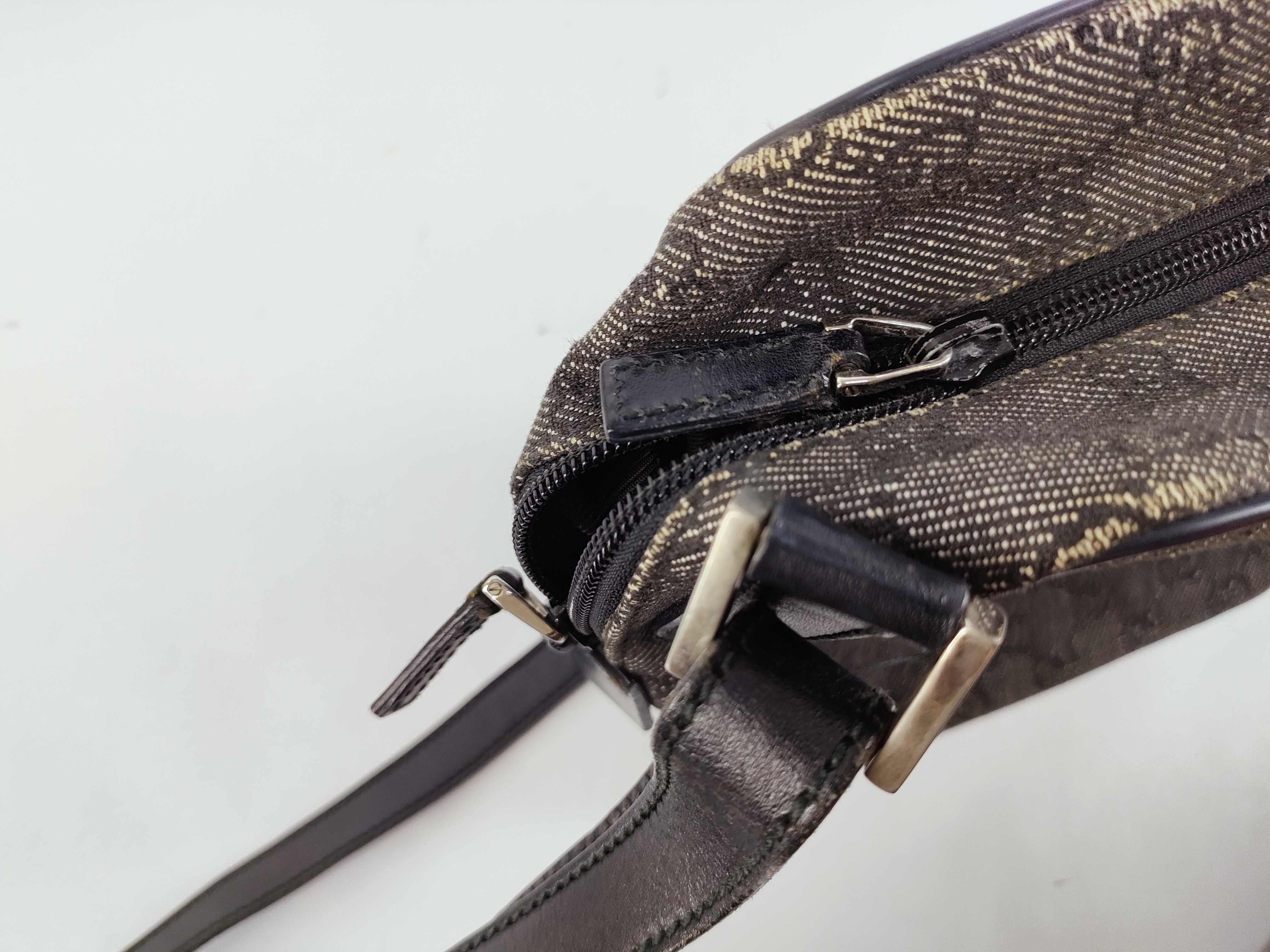 GG Canvas Shoulder Bag 03136002058 — view 9
