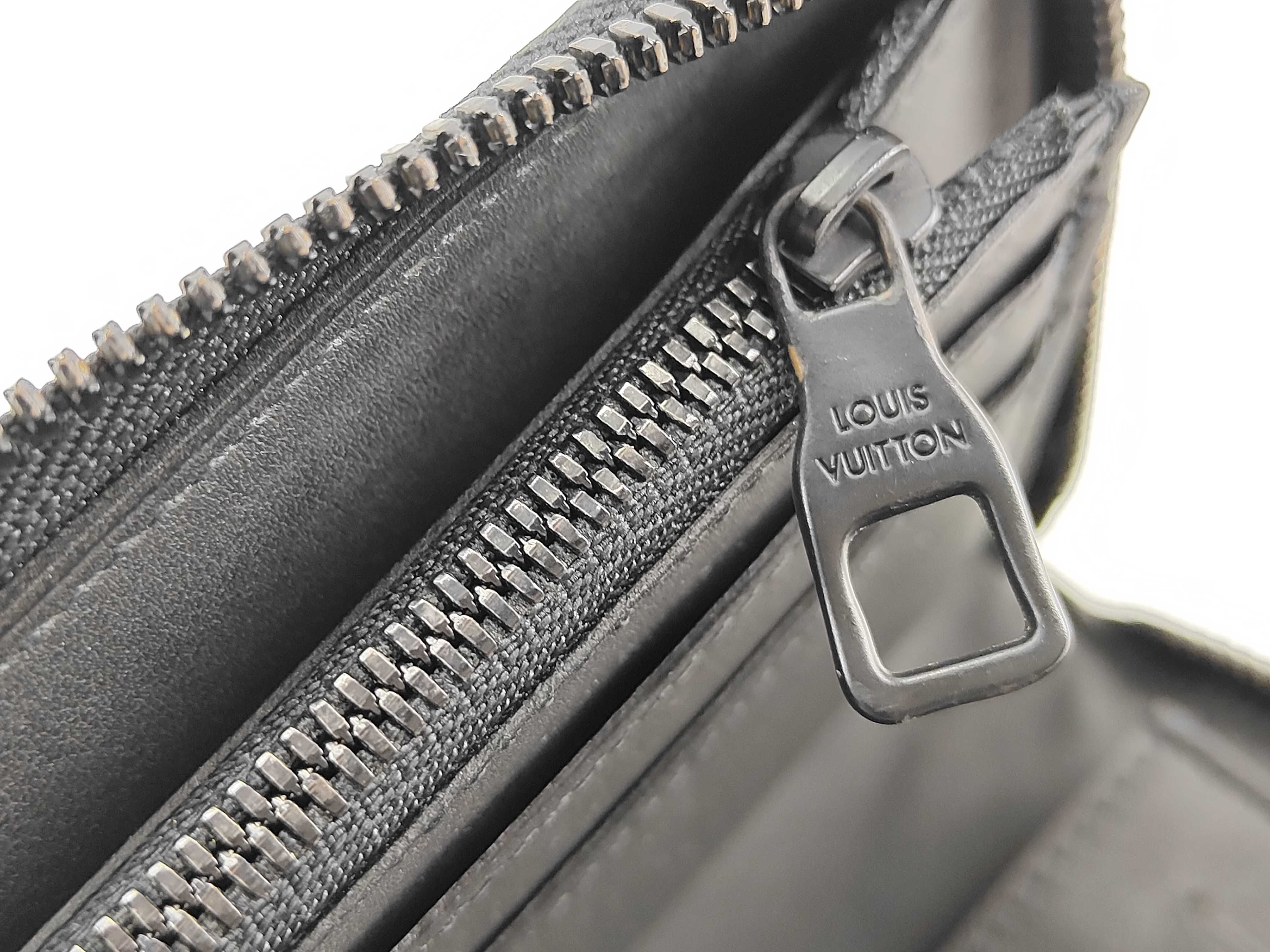 Taurillon Zippy Vertical IC Wallet — view 12