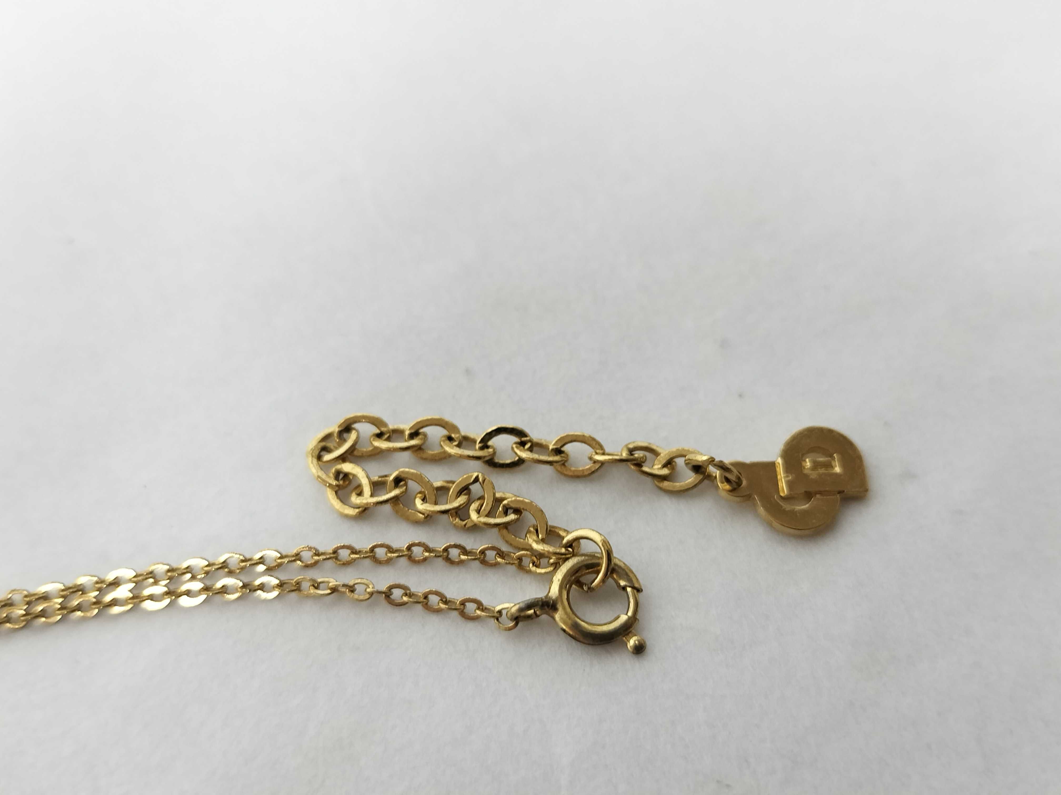 necklace — view 4