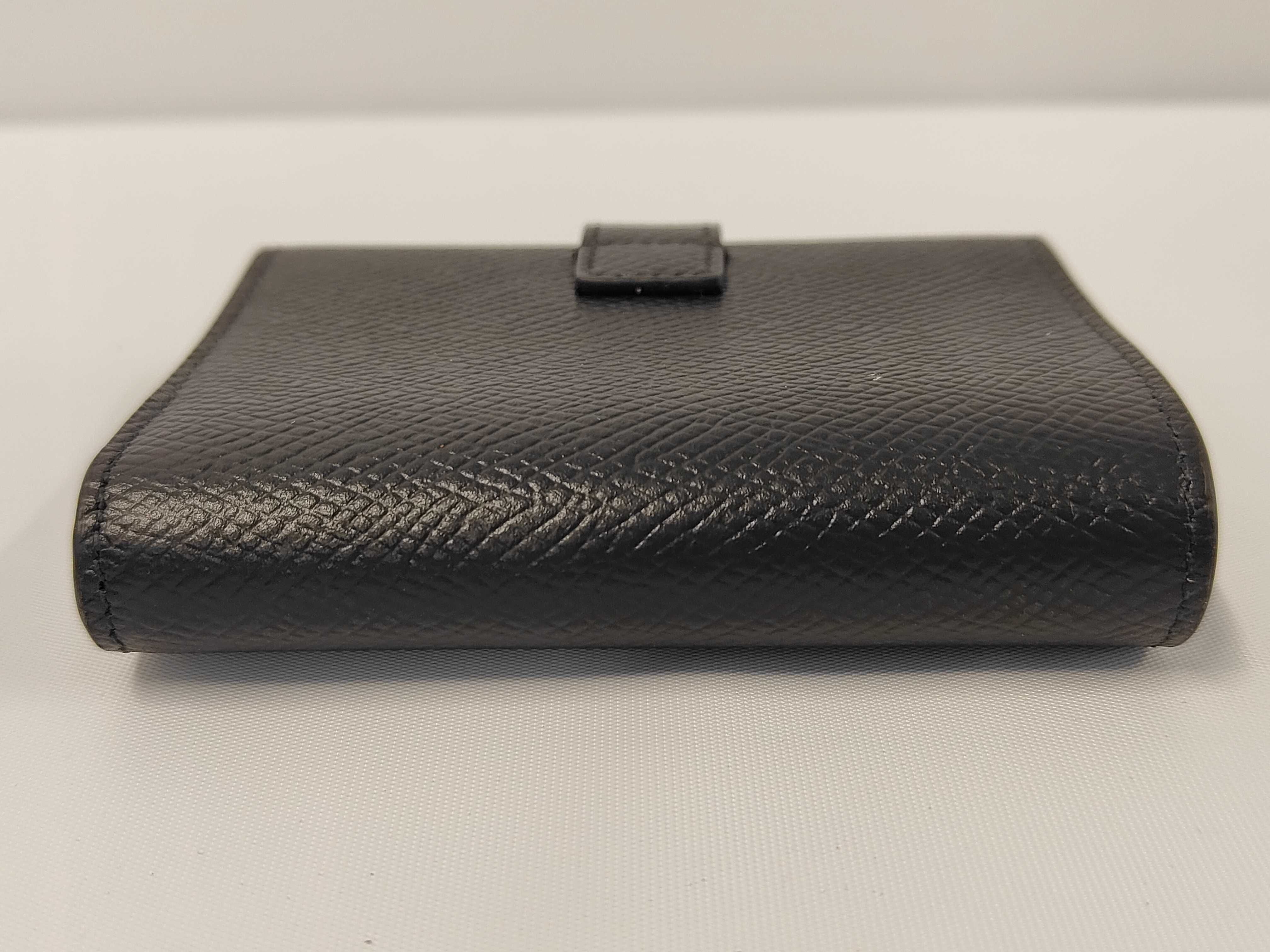 Unused Compact Wallet — view 4