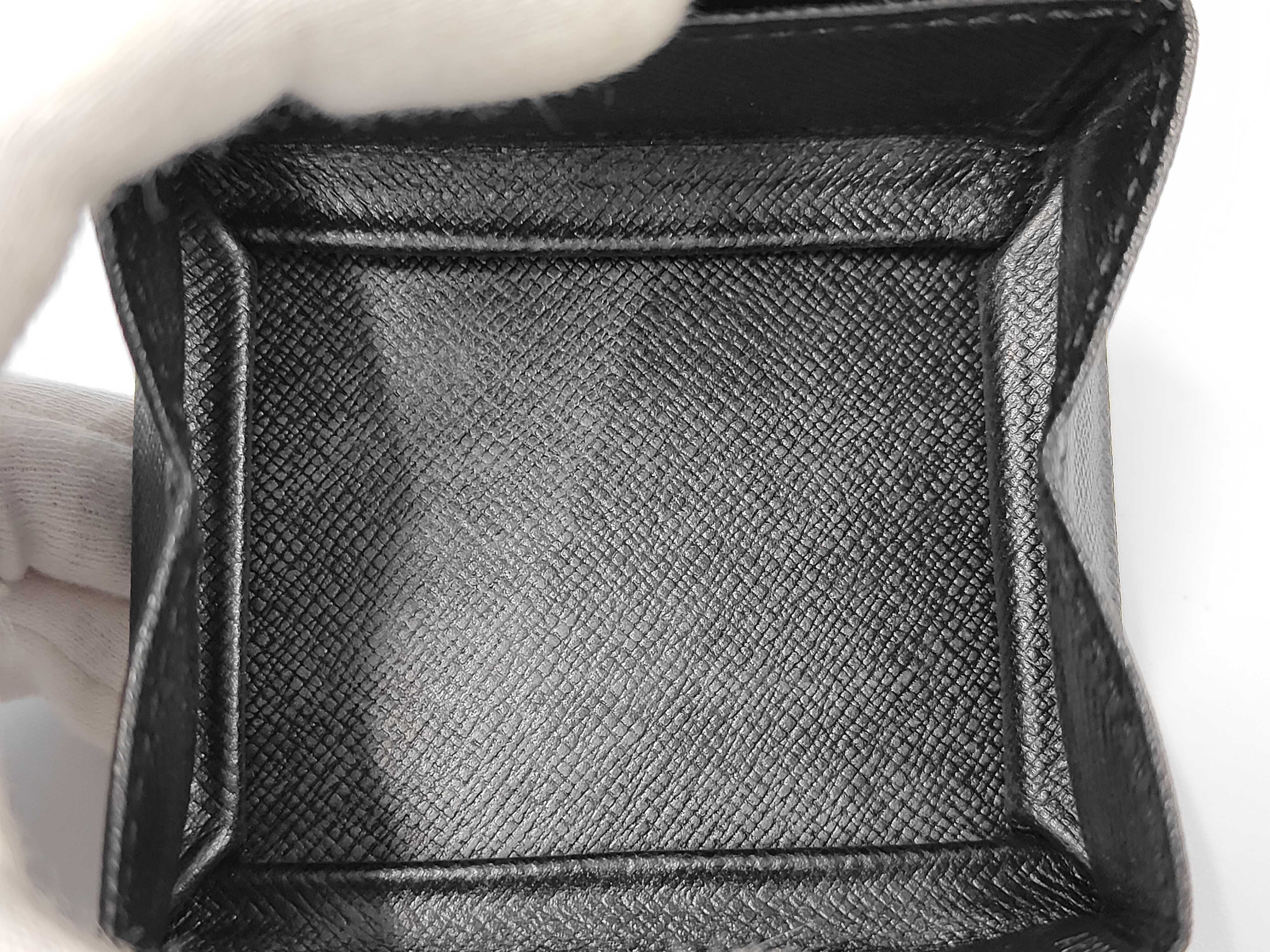 LV M63692 Epi Portemonnaie Coin Case — view 7