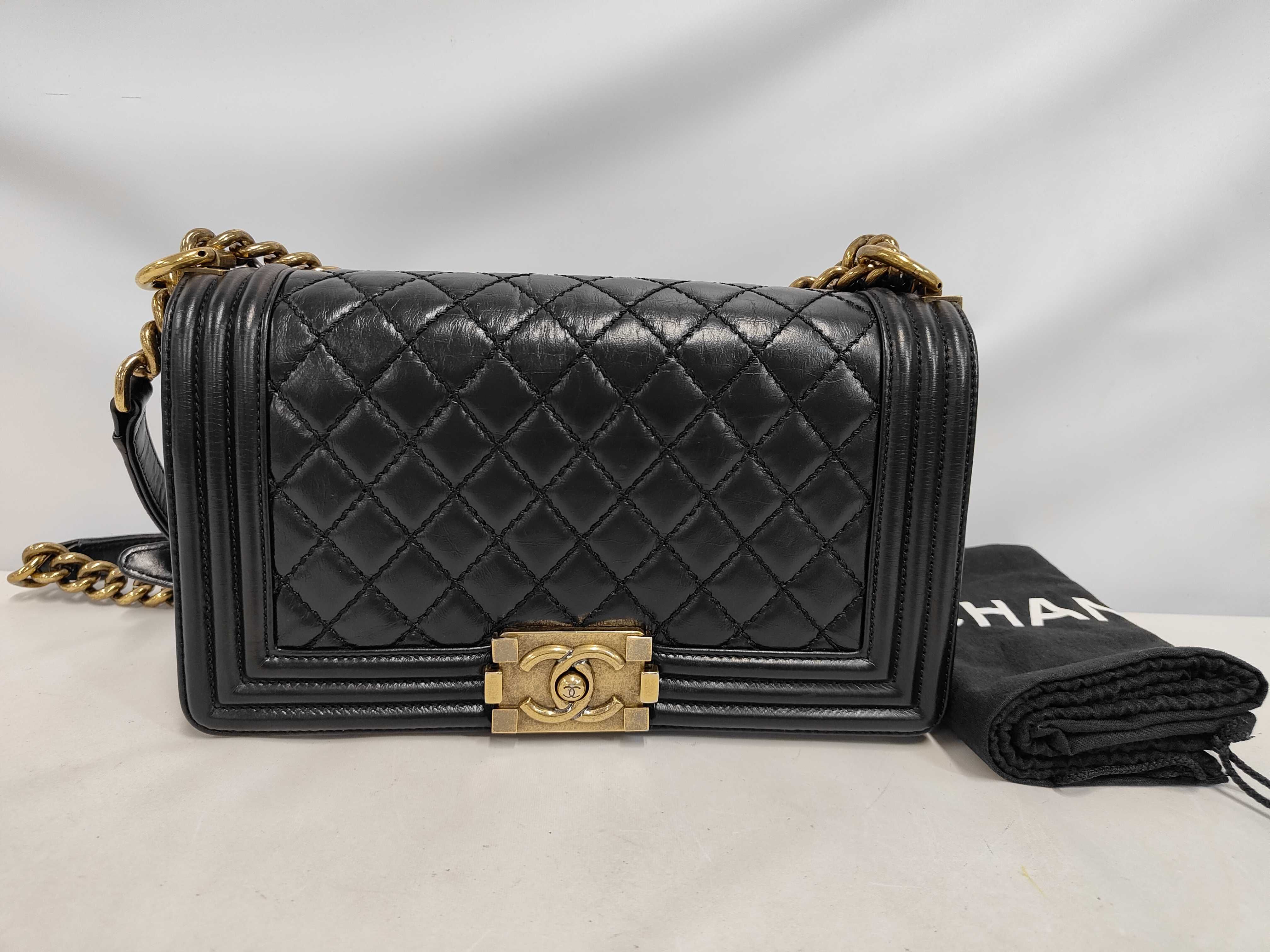 Boy Chanel 25 Gold Hardware Vintage Calfskin Chain Shoulder Bag, Serial Number 17 Series, Black Shoulder Bag