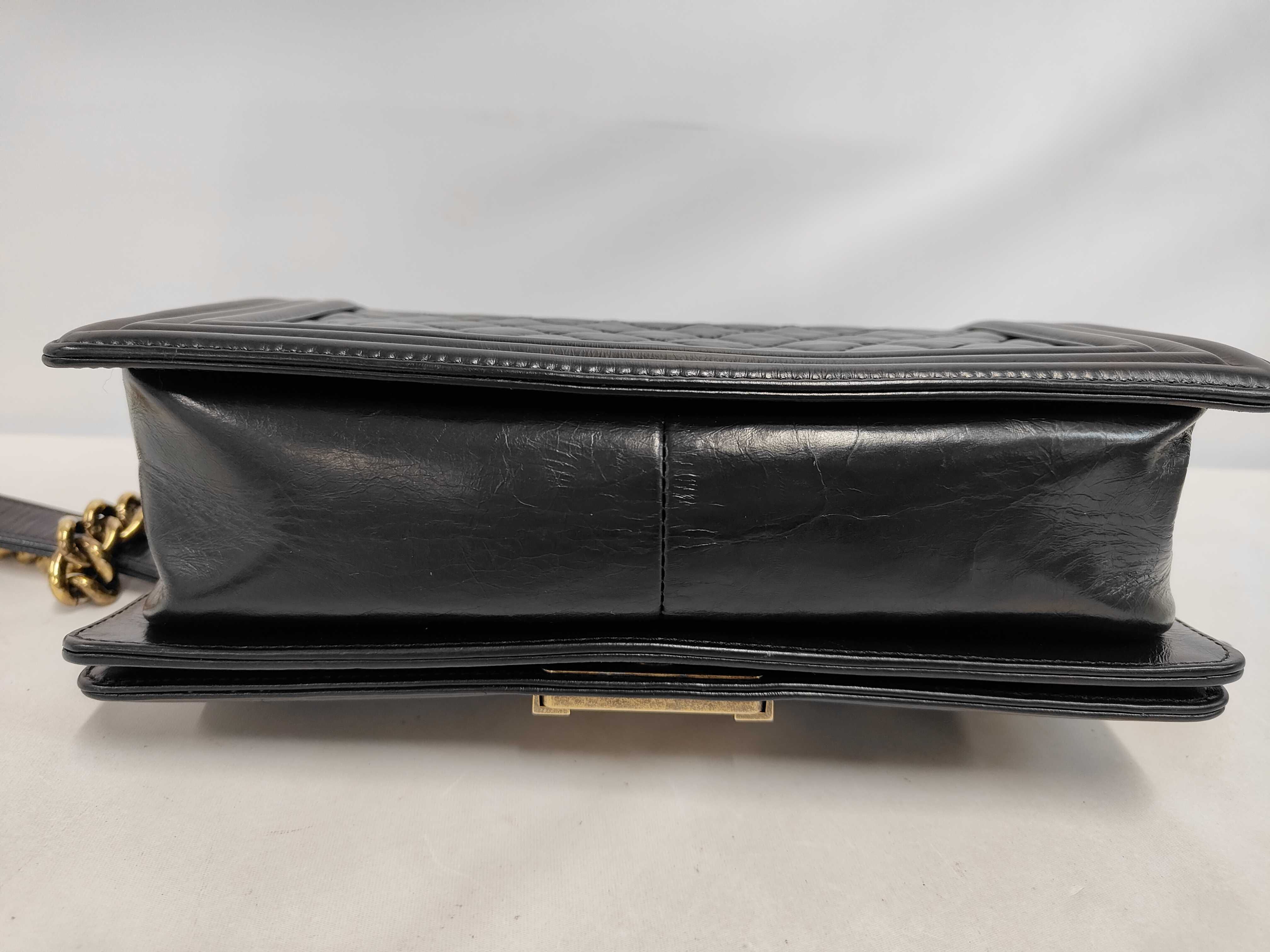 Boy Chanel 25 Gold Hardware Vintage Calfskin Chain Shoulder Bag, Serial Number 17 Series, Black Shoulder Bag — view 4