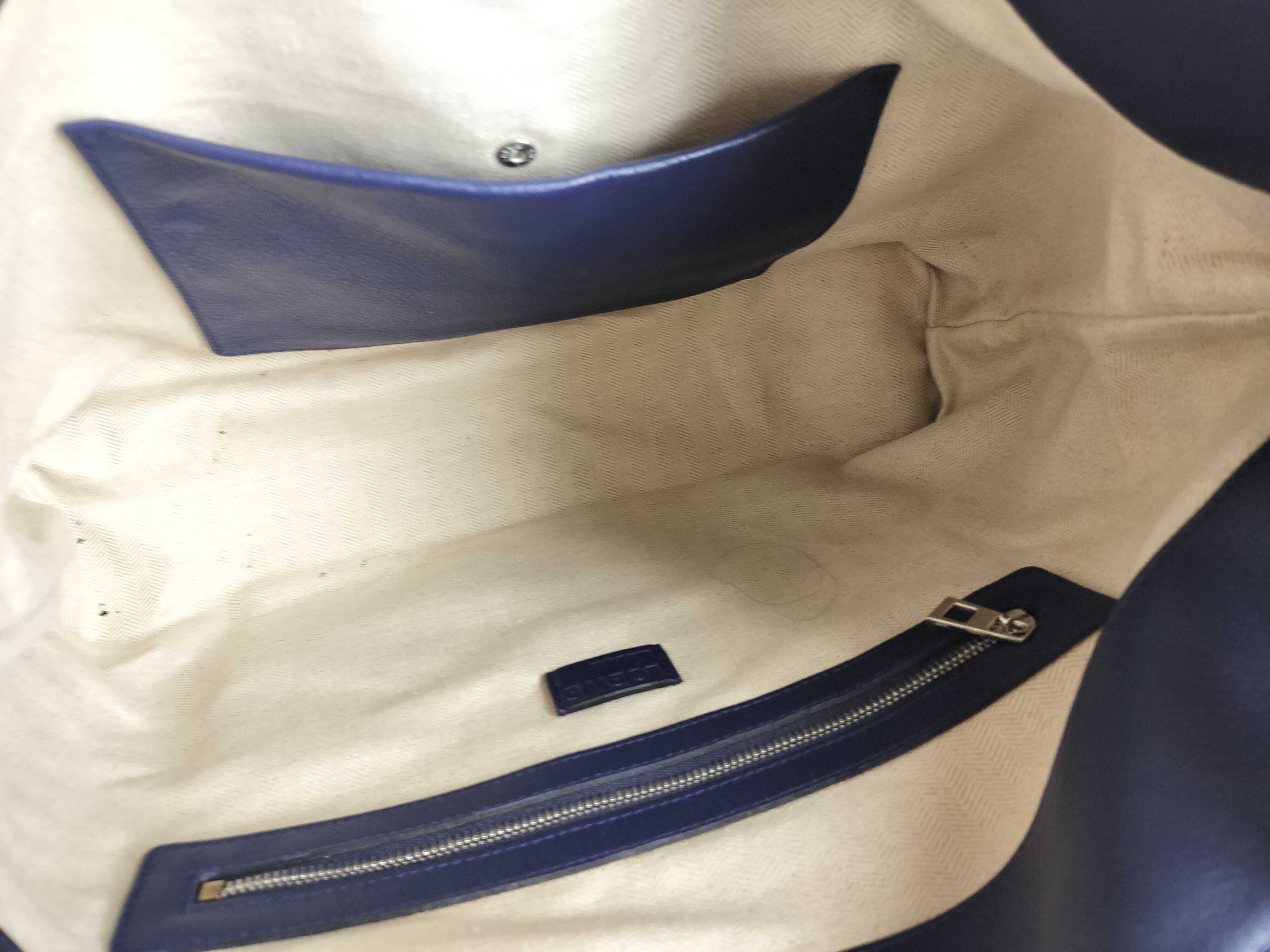 Flamenco Hobo Leather Shoulder Bag, Navy — view 10