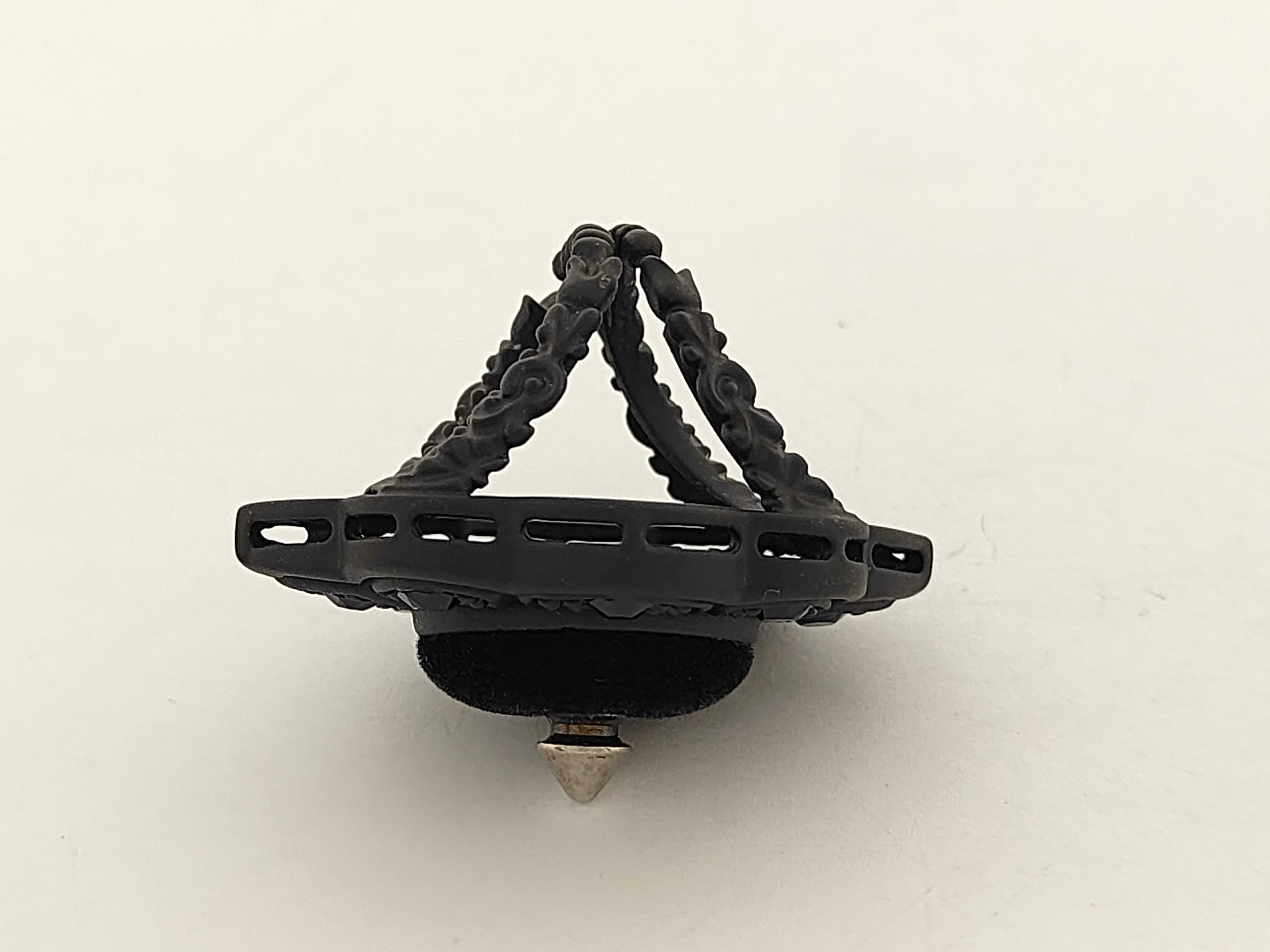 ring — view 9