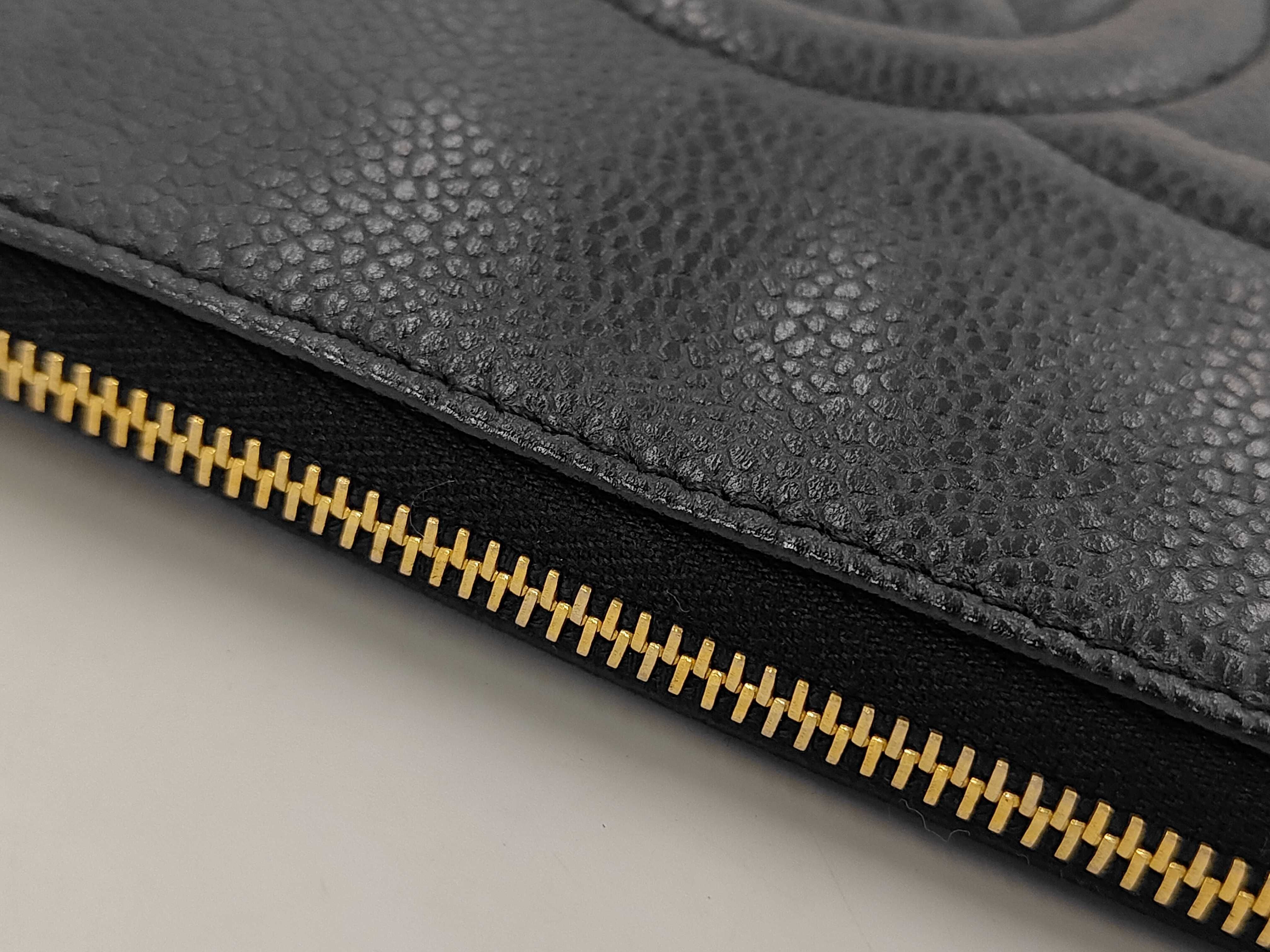 Caviar Skin Pouch 4887358 — view 6