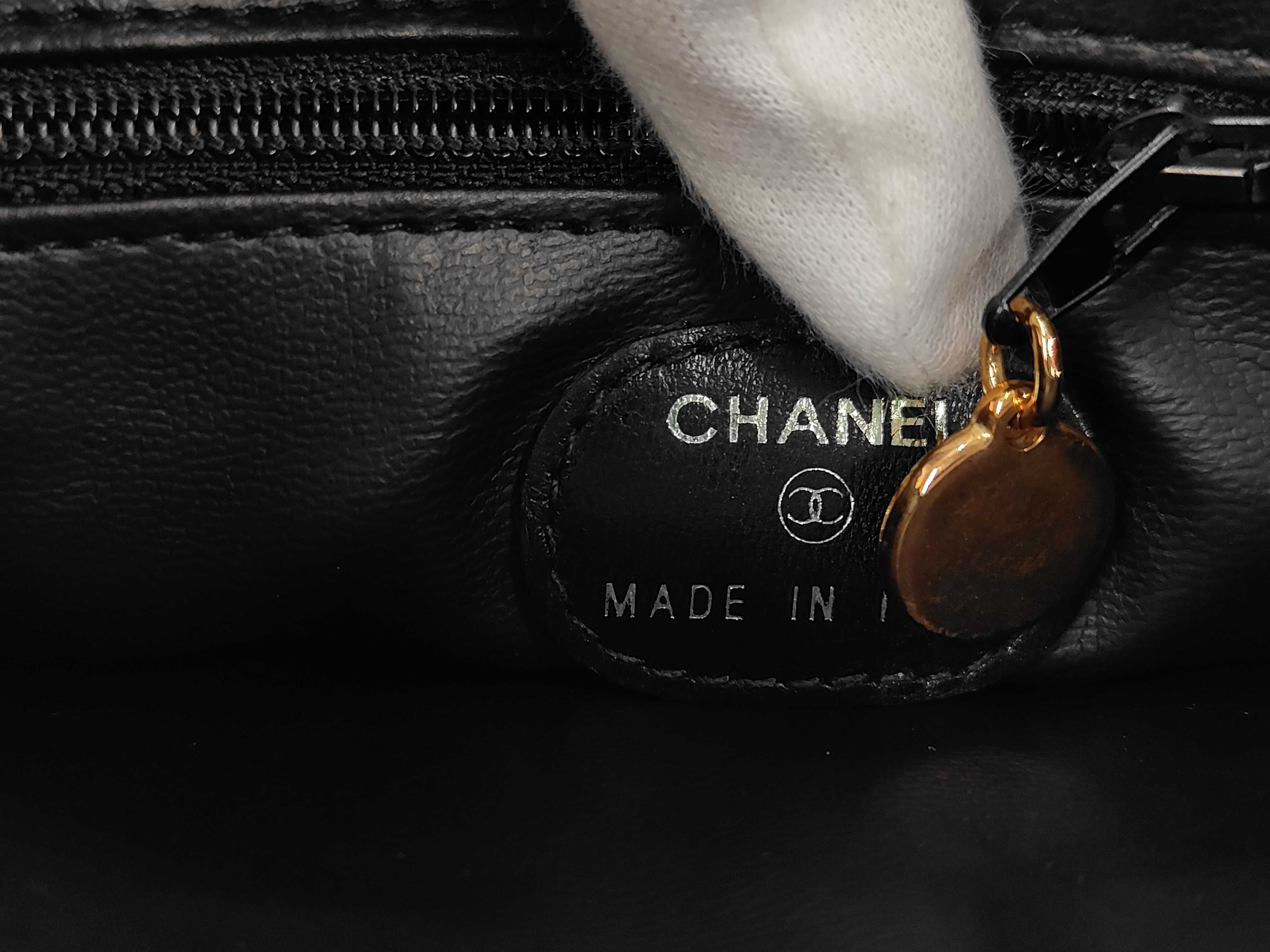 Caviar Skin Pouch 4887358 — view 8