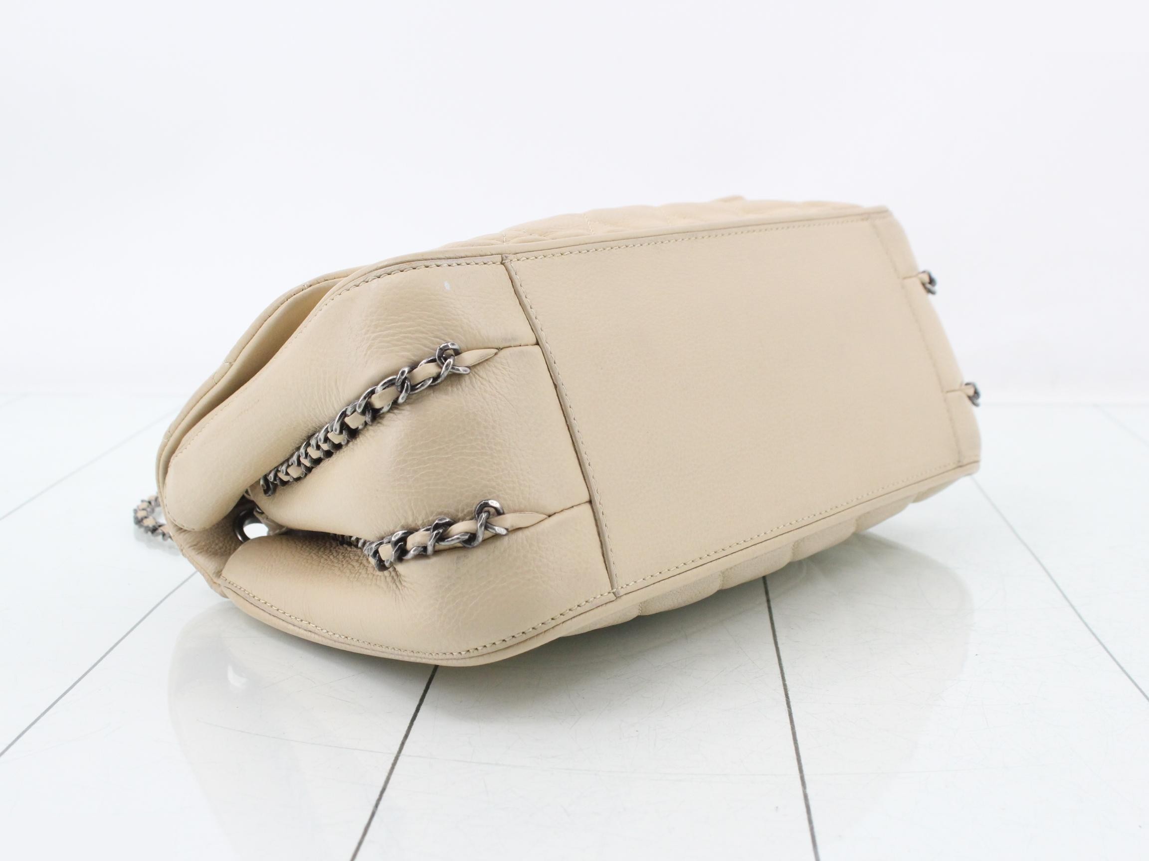 Matelassé (bag) - Shoulder bag — view 5