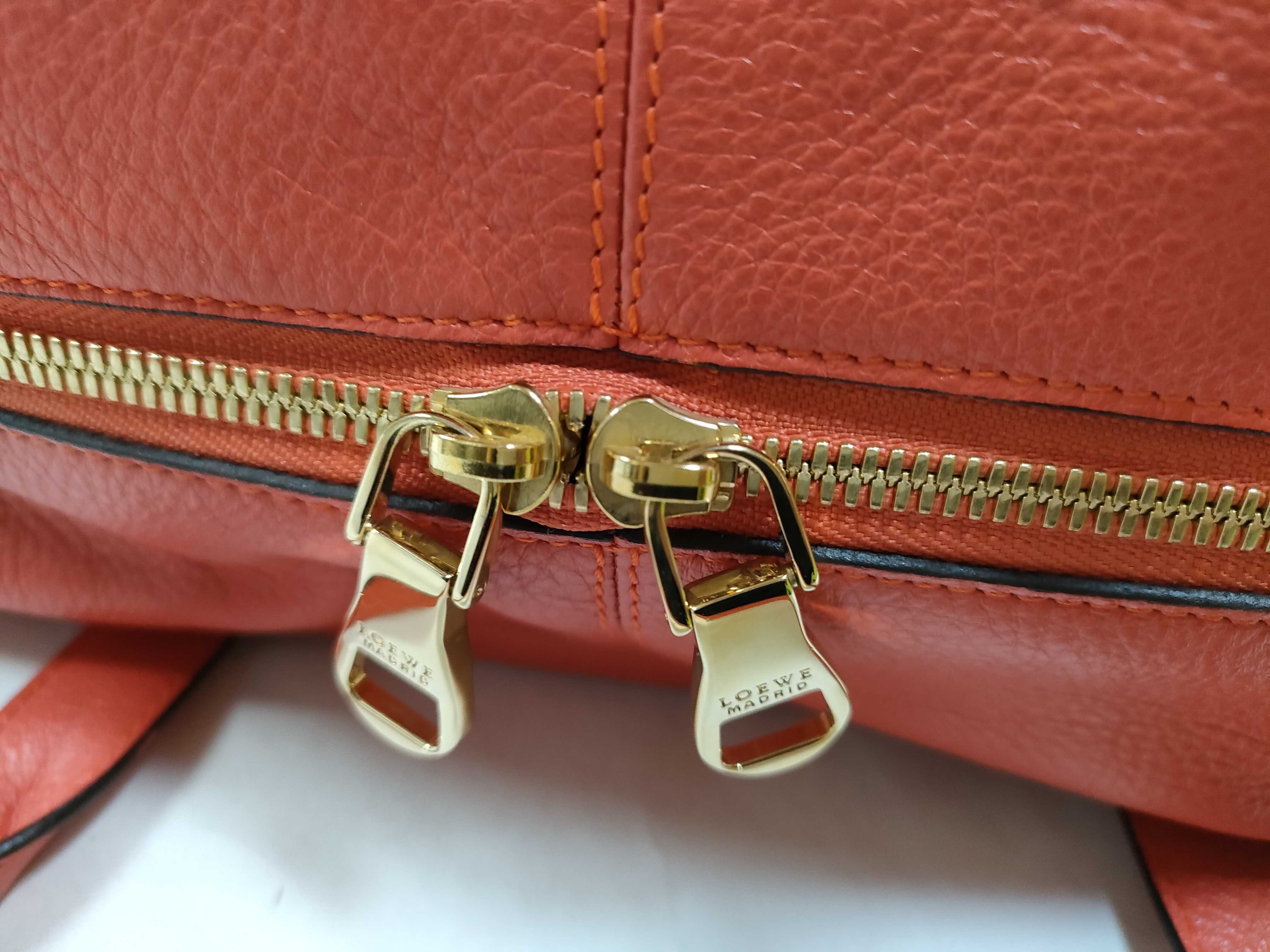 Heritage Handbag. Accessories: Dust bag. — view 7
